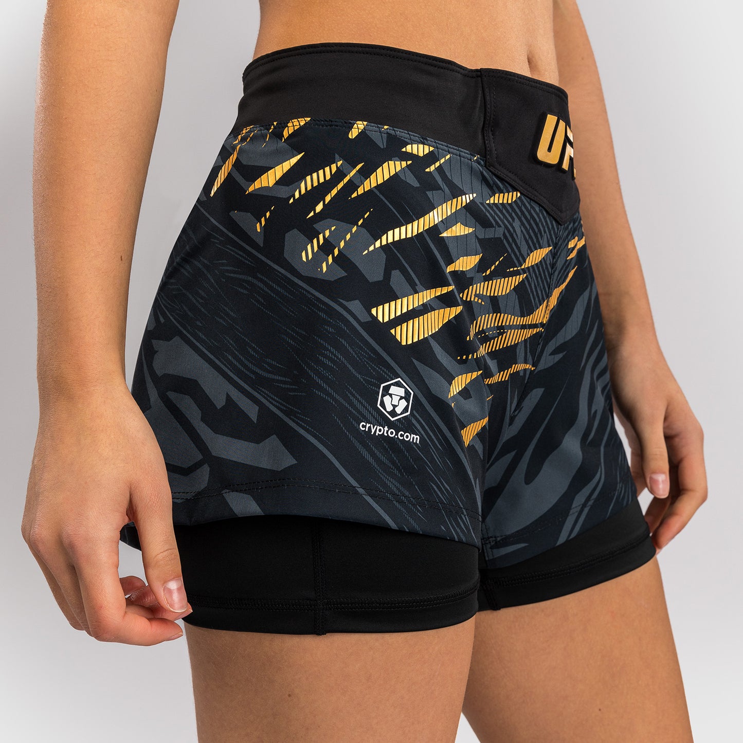 Shorts de Combat pour Femmes UFC Fusion by Venum Personnalisé Authentic Fight Night - Champion - product-type_Shorts de MMA