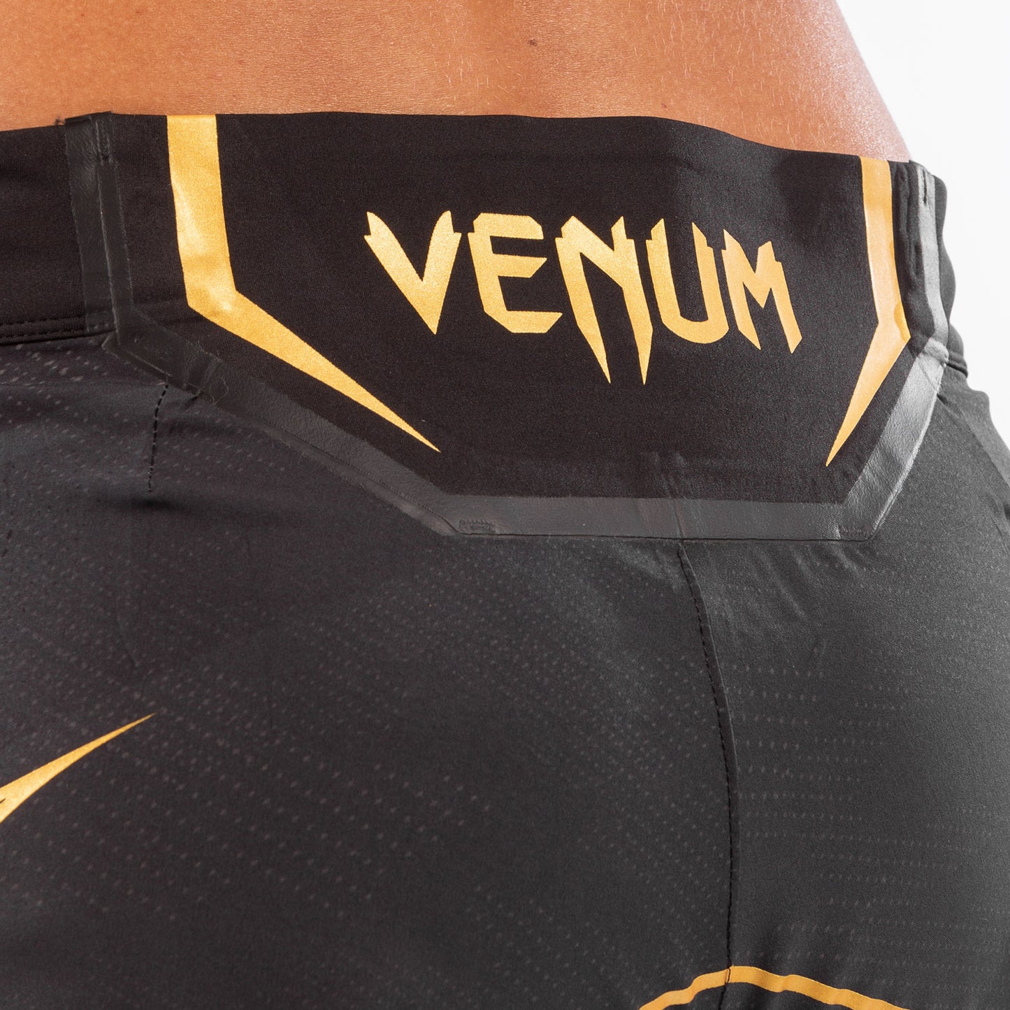 Fightshort Femme UFC Venum Authentic Fight Night - Coupe Longue - Champion - product-type_Shorts de MMA