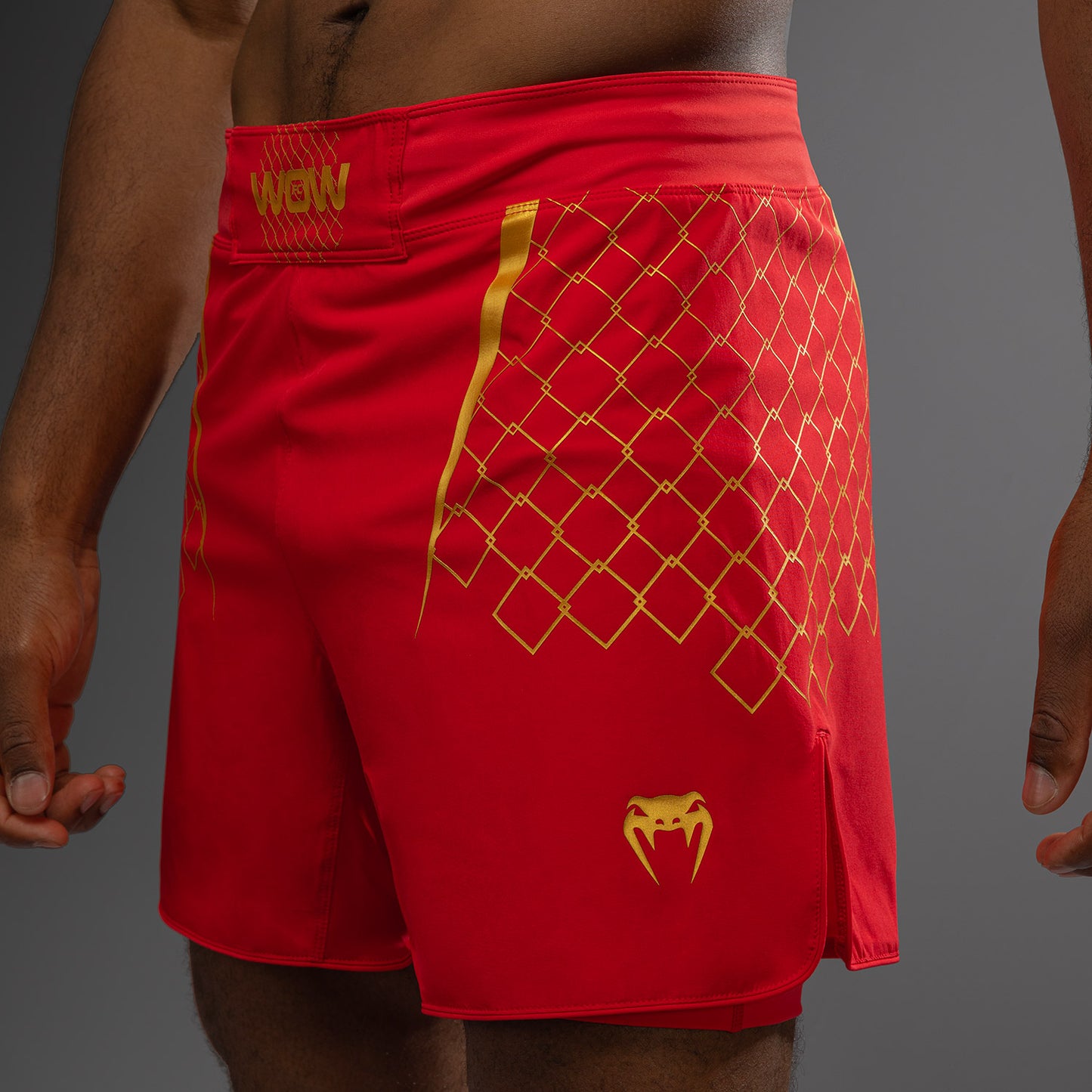 Short de Combat pour Hommes Venum x WOW FC - Fury Rouge/Or - product-type_Shorts de MMA