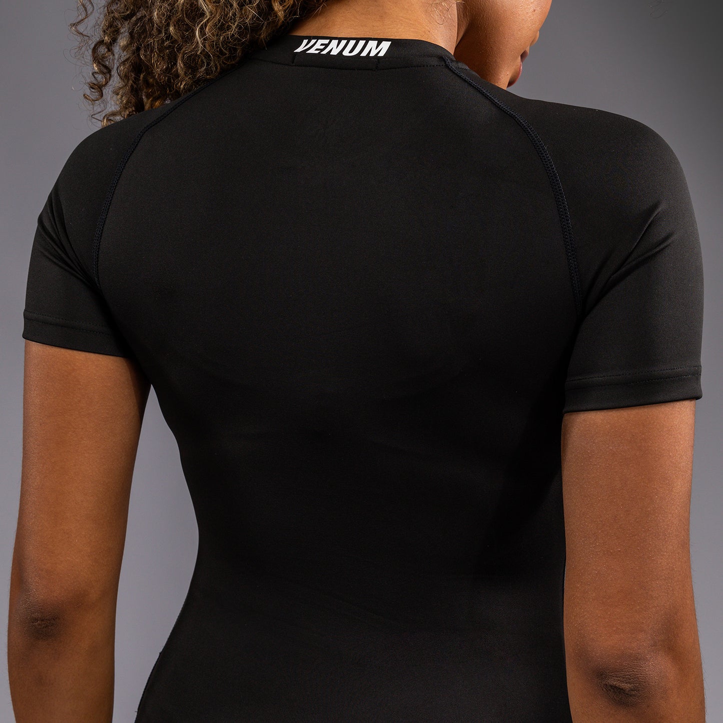 Rashguard à manches courtes pour Femmes Venum Halo - Noir - product-type_T-Shirts de Compression