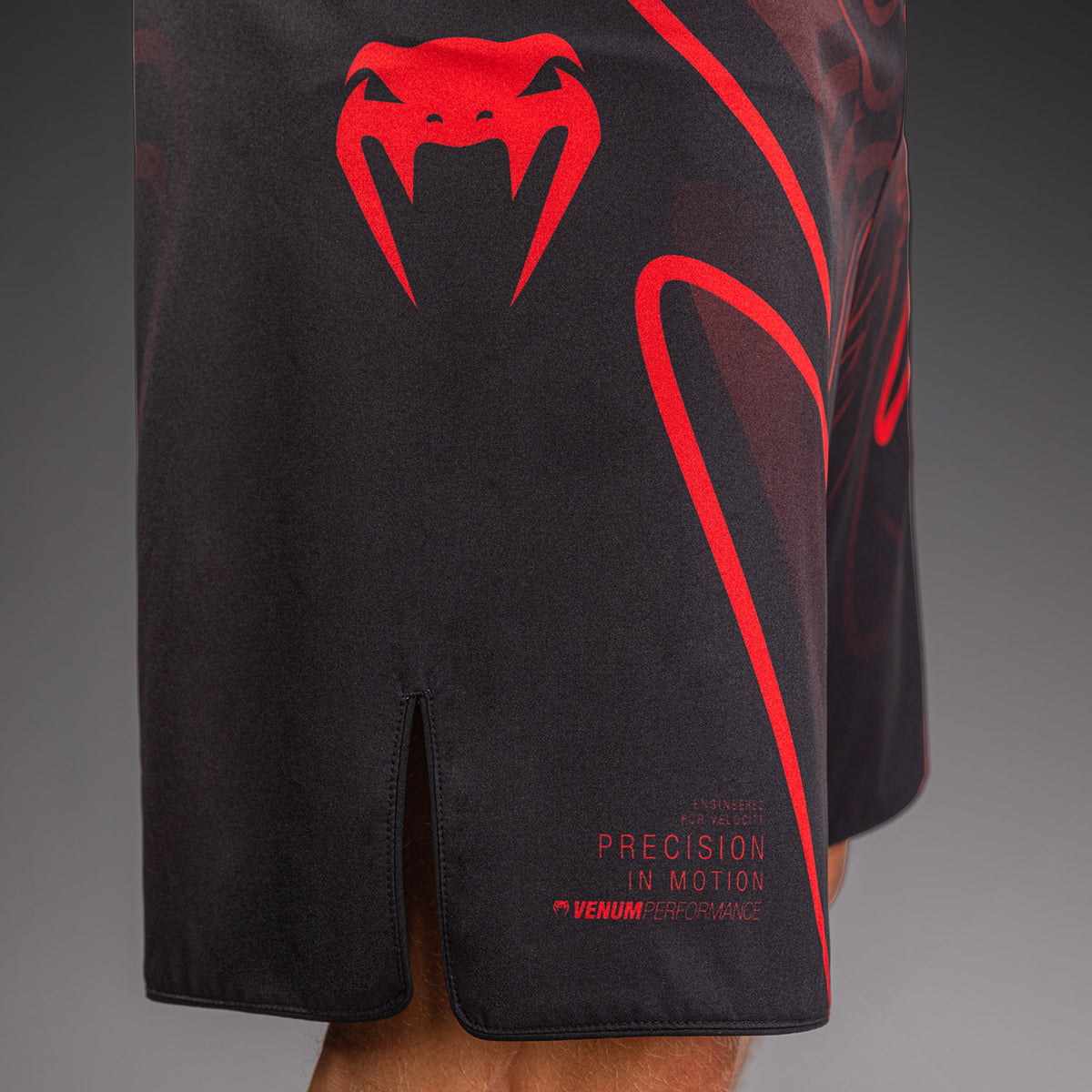 Short de Combat Venum Crimson Viper 2.0 - Noir/Rouge