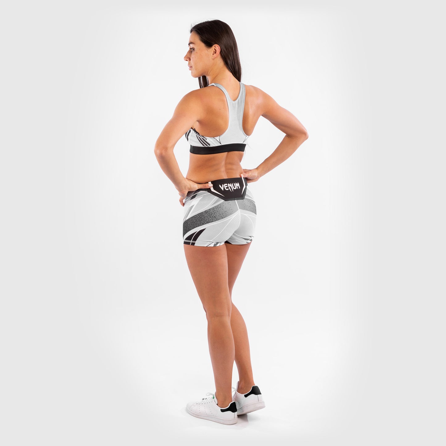 Short de compression pour Femmes UFC Venum Authentic Fight Night - Coupe Courte - Blanc - product-type_Shorts de compression
