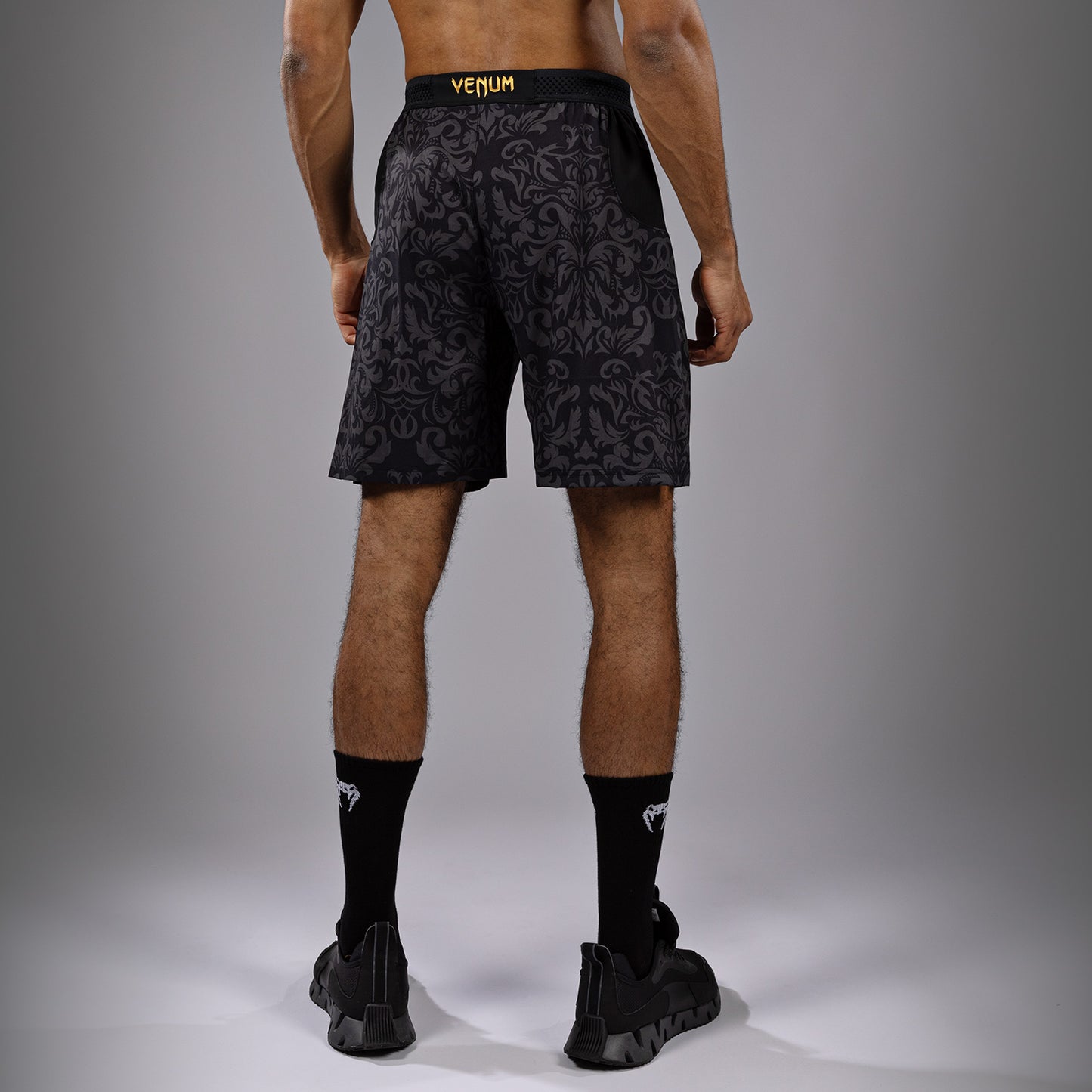 Short d'Entraînement Venum x Topuria Unmatched Edition - Noir/Doré - product-type_Shorts de training