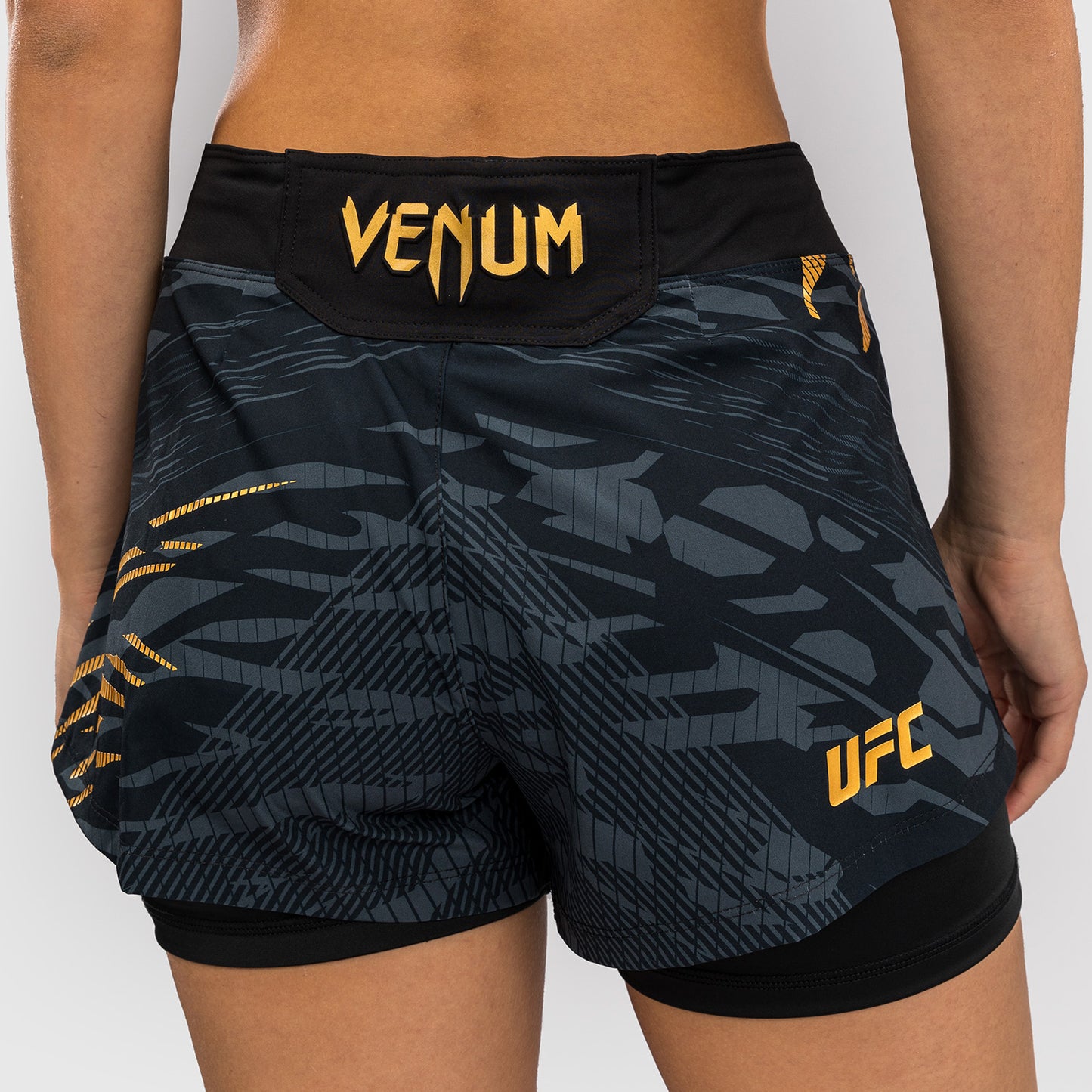 Shorts de Combat pour Femmes UFC Fusion by Venum Personnalisé Authentic Fight Night - Champion - product-type_Shorts de MMA