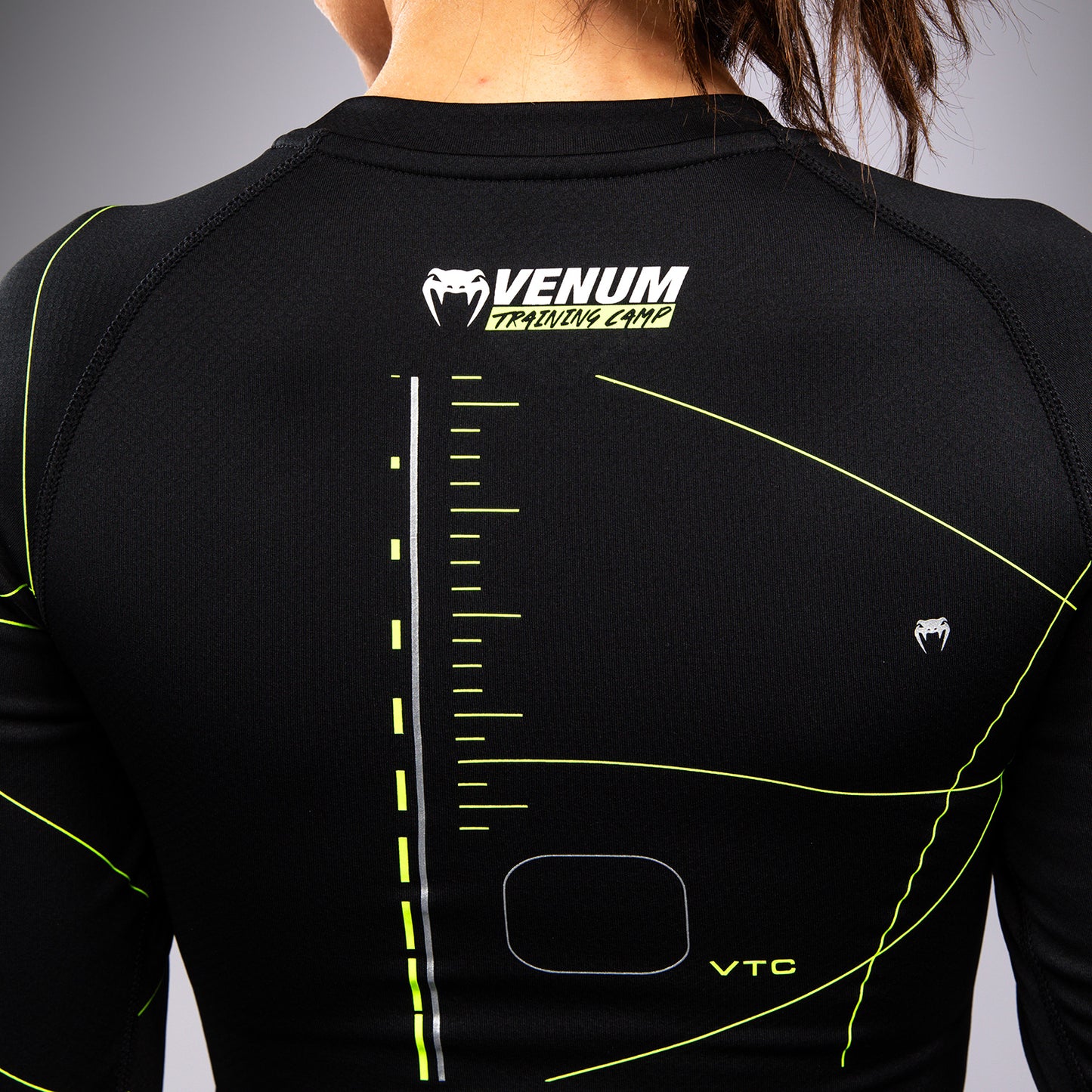 Rashguard Manches Longues Venum Training Camp 4.0 - Noir/Vert Fluo - product-type_T-Shirts de Compression