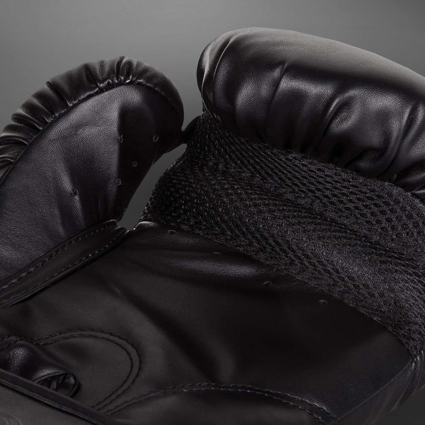 Gants de boxe Venum Challenger 2.0 - Noir/Noir