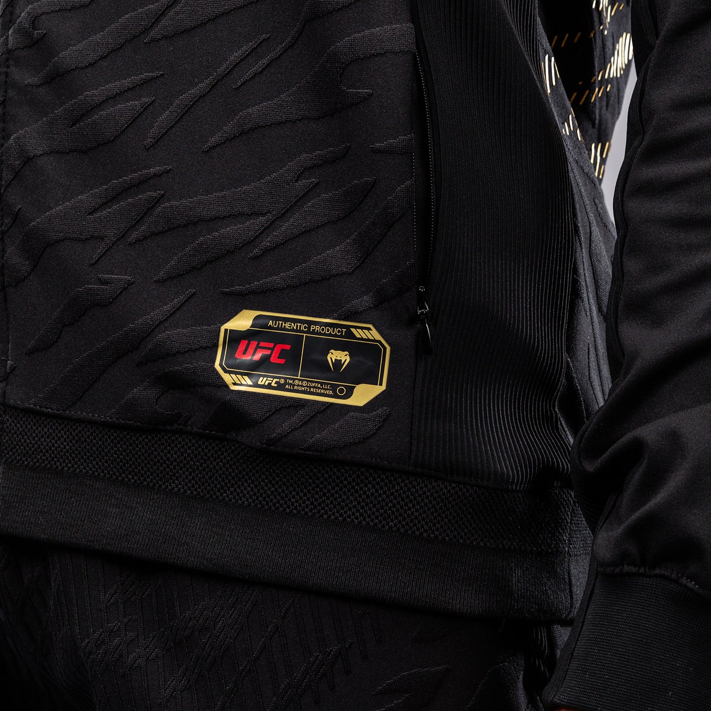 Veste à Capuche pour Hommes UFC Fusion by Venum Authentic Fight Night - Champion - product-type_Vestes