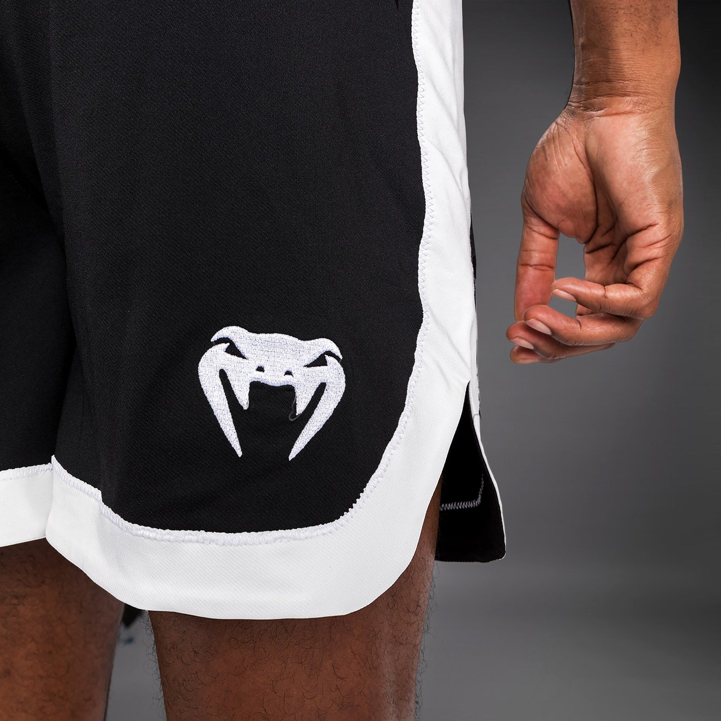 Short de boxe Venum Classic - Noir/Blanc - product-type_Shorts de boxe