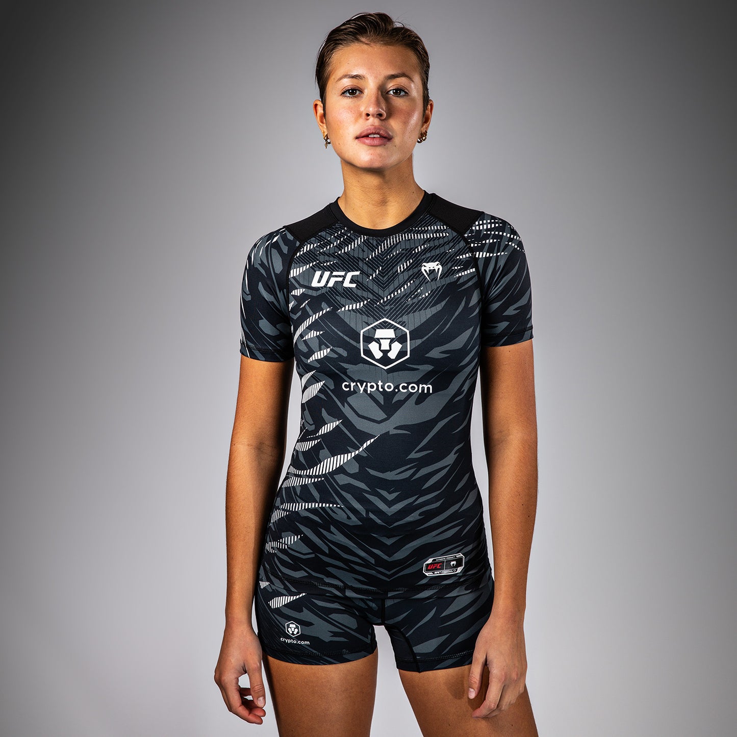 Rashguard Performance à Manches Courtes pour Femmes UFC Fusion by Venum Authentic Fight Night - Noir - product-type_T-Shirts de Compression