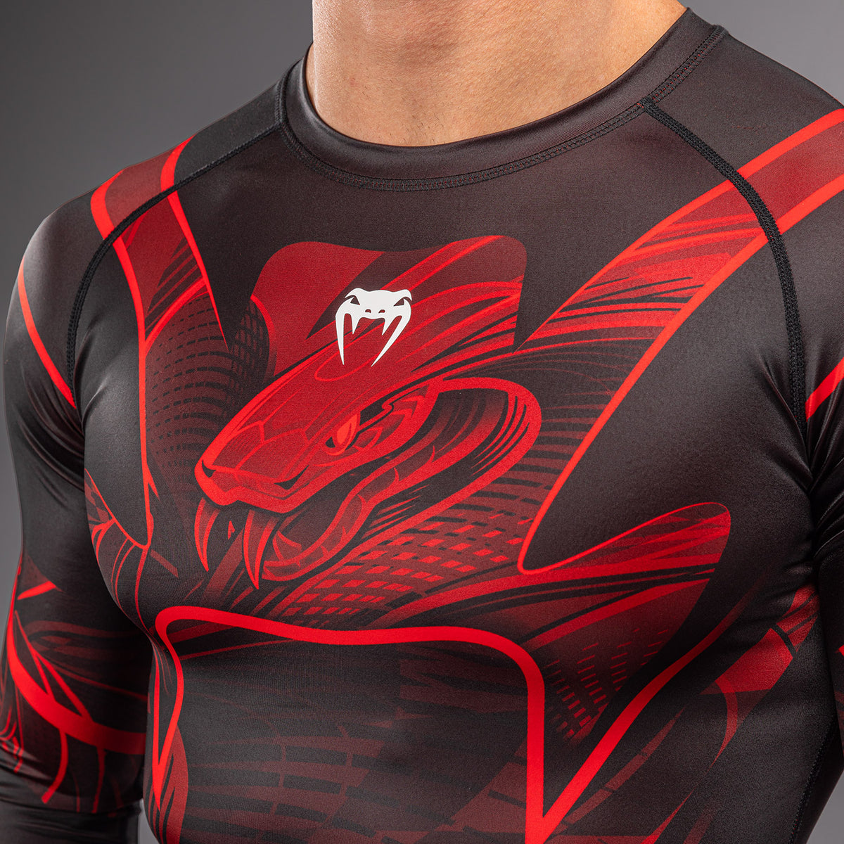 Rashguard manches longues Venum Crimson Viper 2.0 - Noir/Rouge