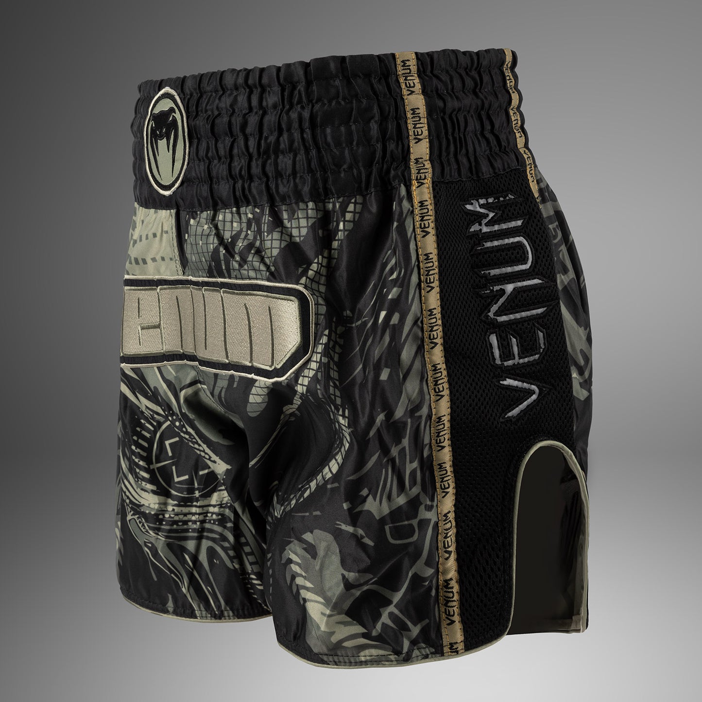 Short de Muay Thai Venum Invader - Noir/Sable - product-type_Shorts de Muay Thai
