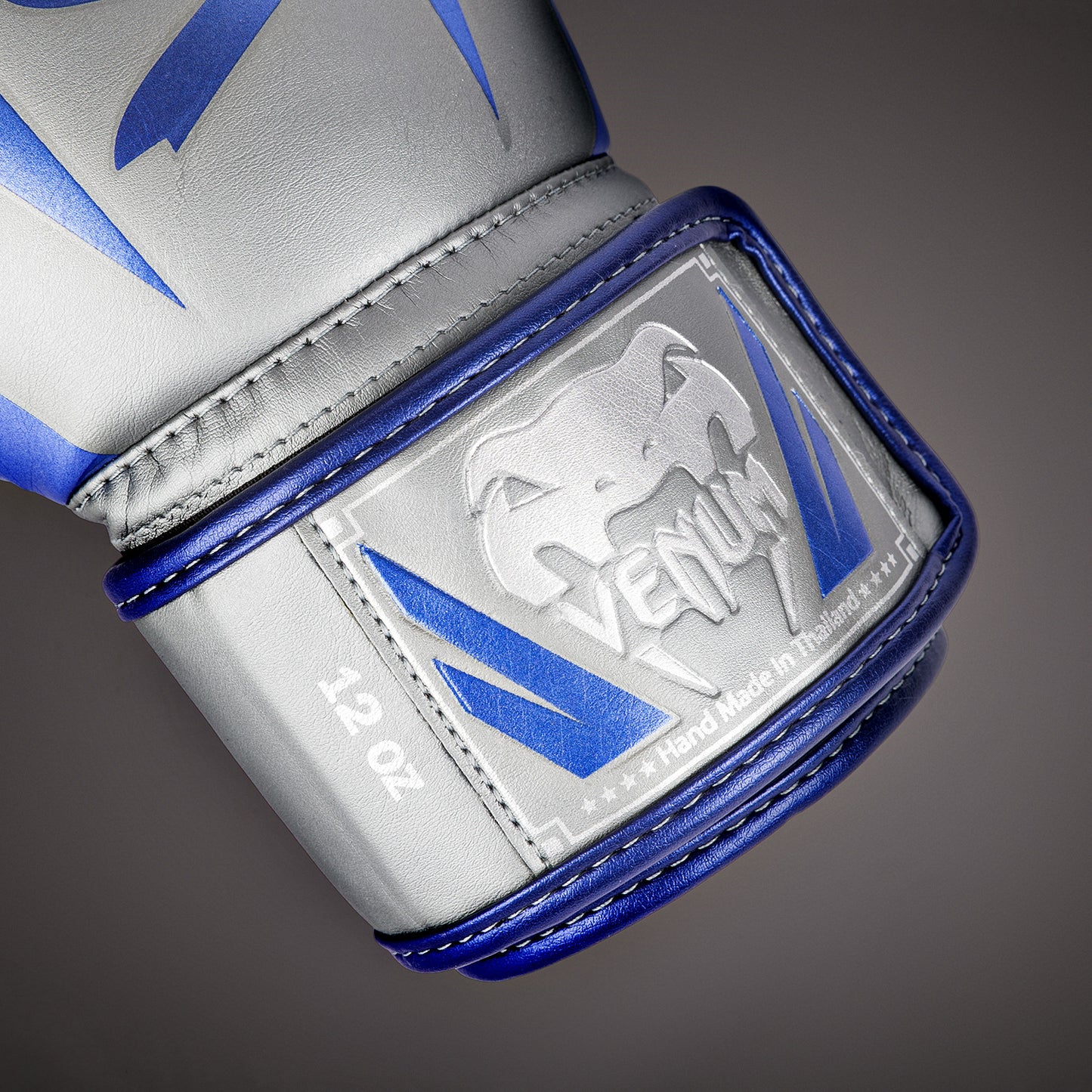 Gants de Boxe Venum Elite - Edition Spéciale - Gris - product-type_Gants de boxe