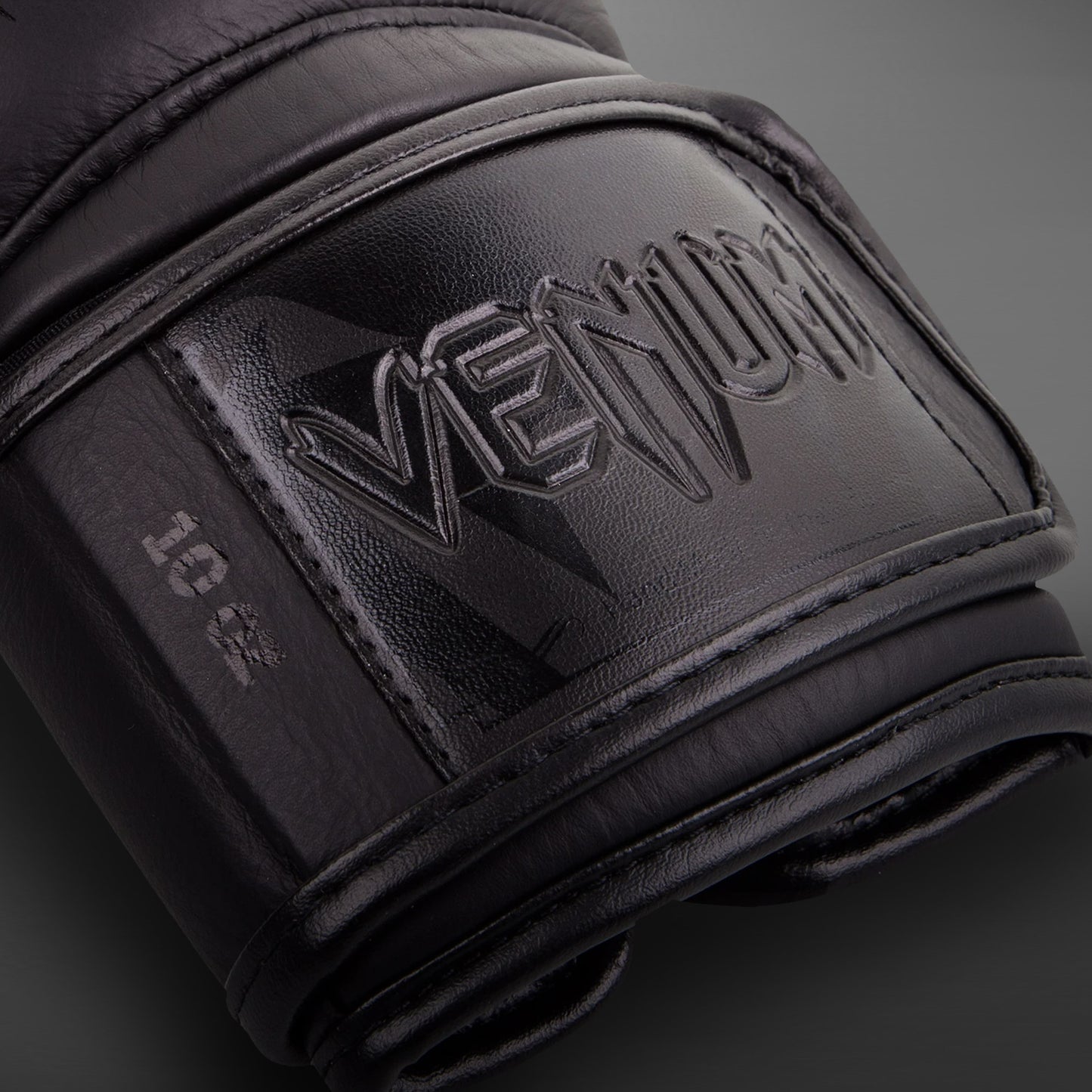 Gants de boxe Venum Giant 3.0 - Cuir Nappa - Noir/Noir - product-type_Gants de boxe