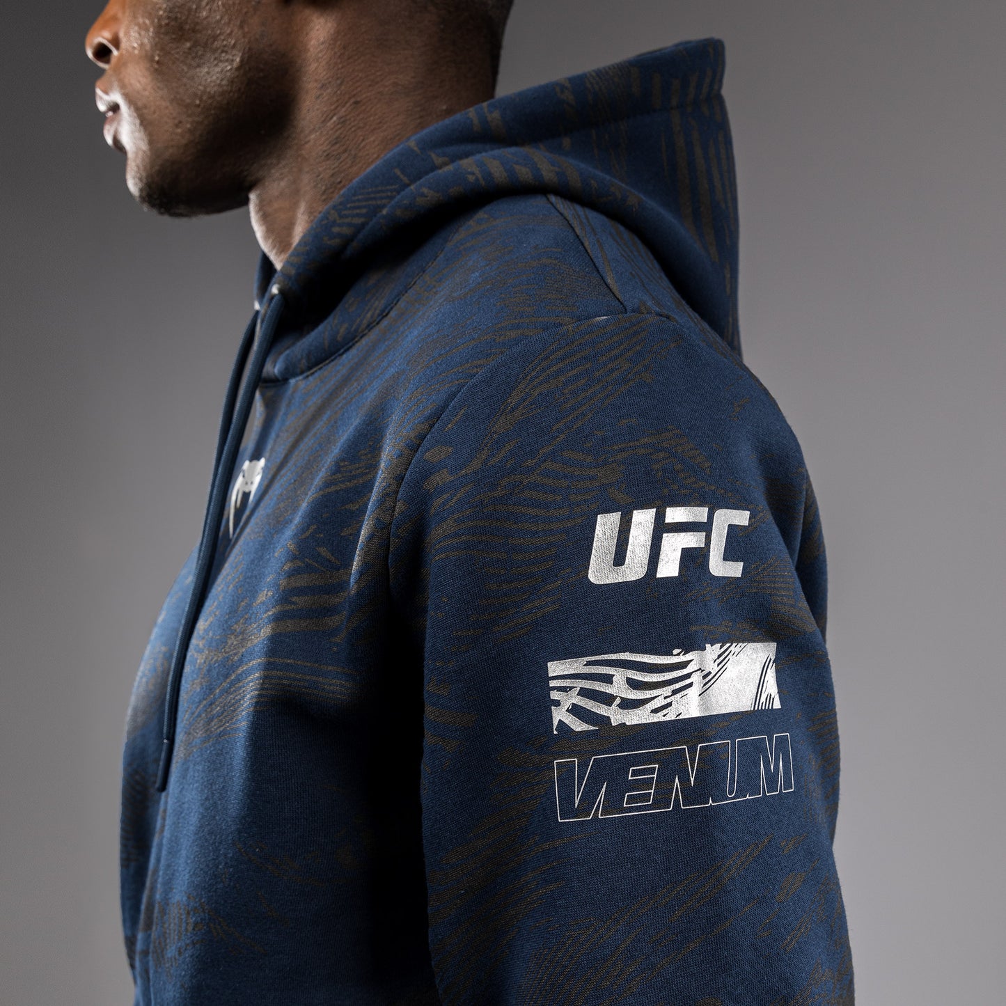 Sweatshirt à Capuche pour Hommes UFC Fusion by Venum Fight Week - Bleu Océanique - product-type_Sweatshirts