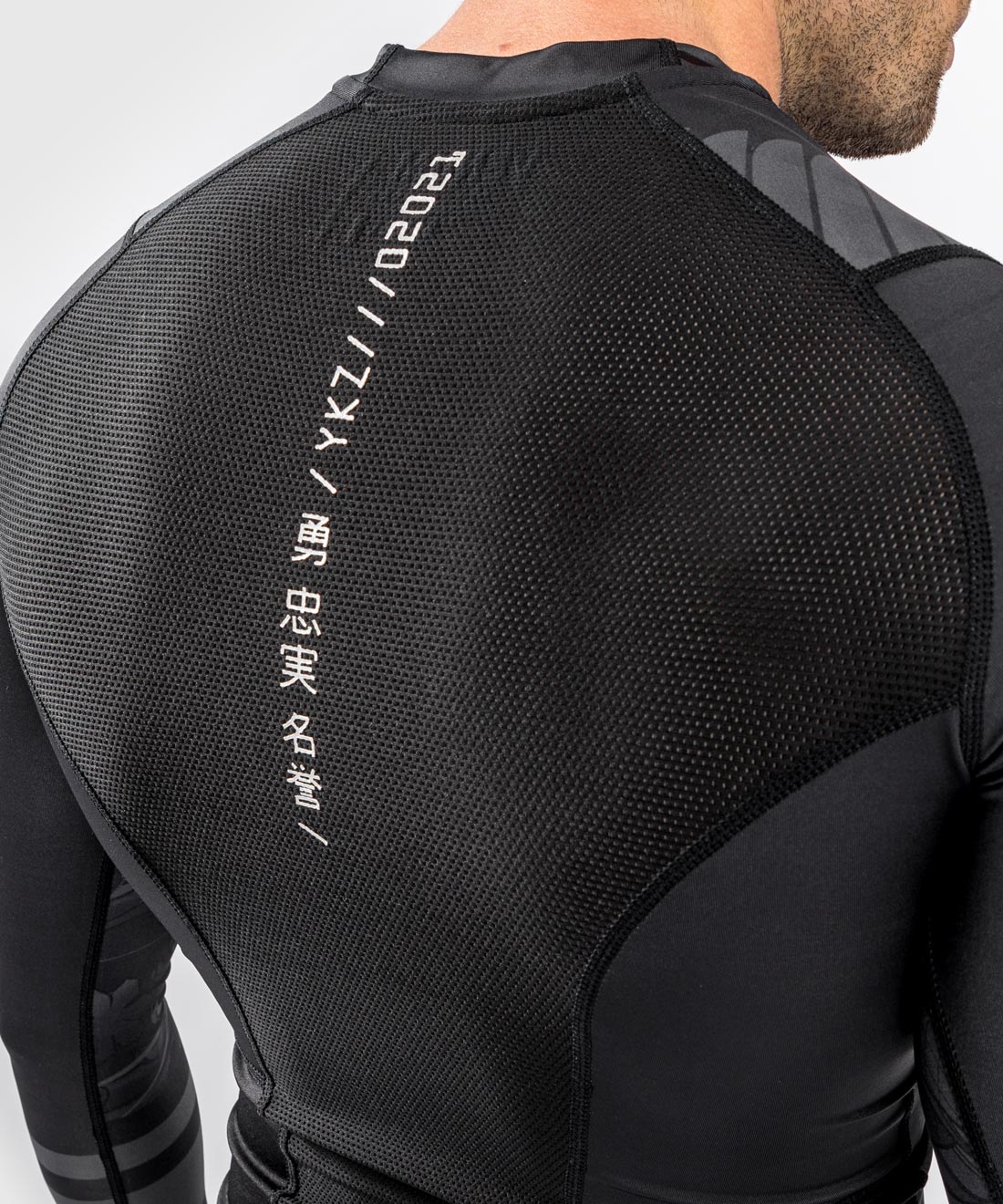 T-Shirt de compression Venum YKZ21 - Manches Longues - Noir/Noir - T-shirts de compression