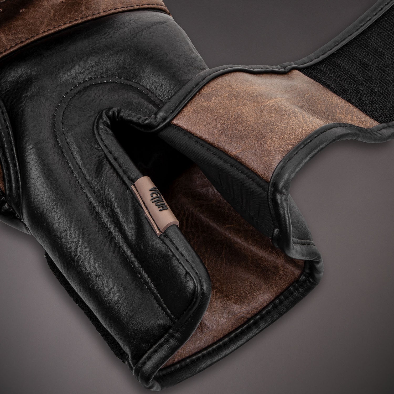 Gants de boxe Venum Impact - product-type_Gants de boxe