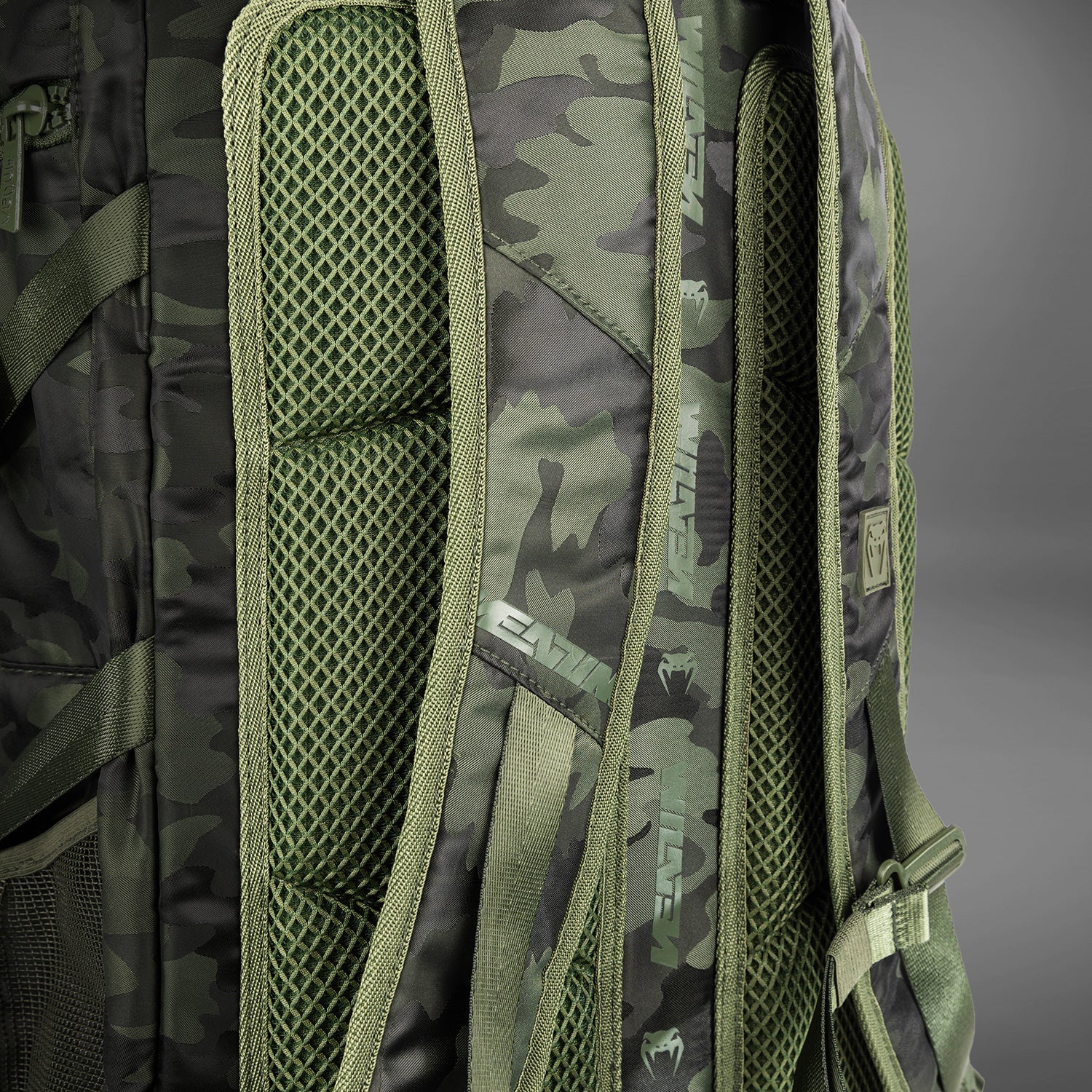 Sac à Dos Venum Challenger Xtrem (50-63L) – Kaki/Camo - product-type_Sacs de sport