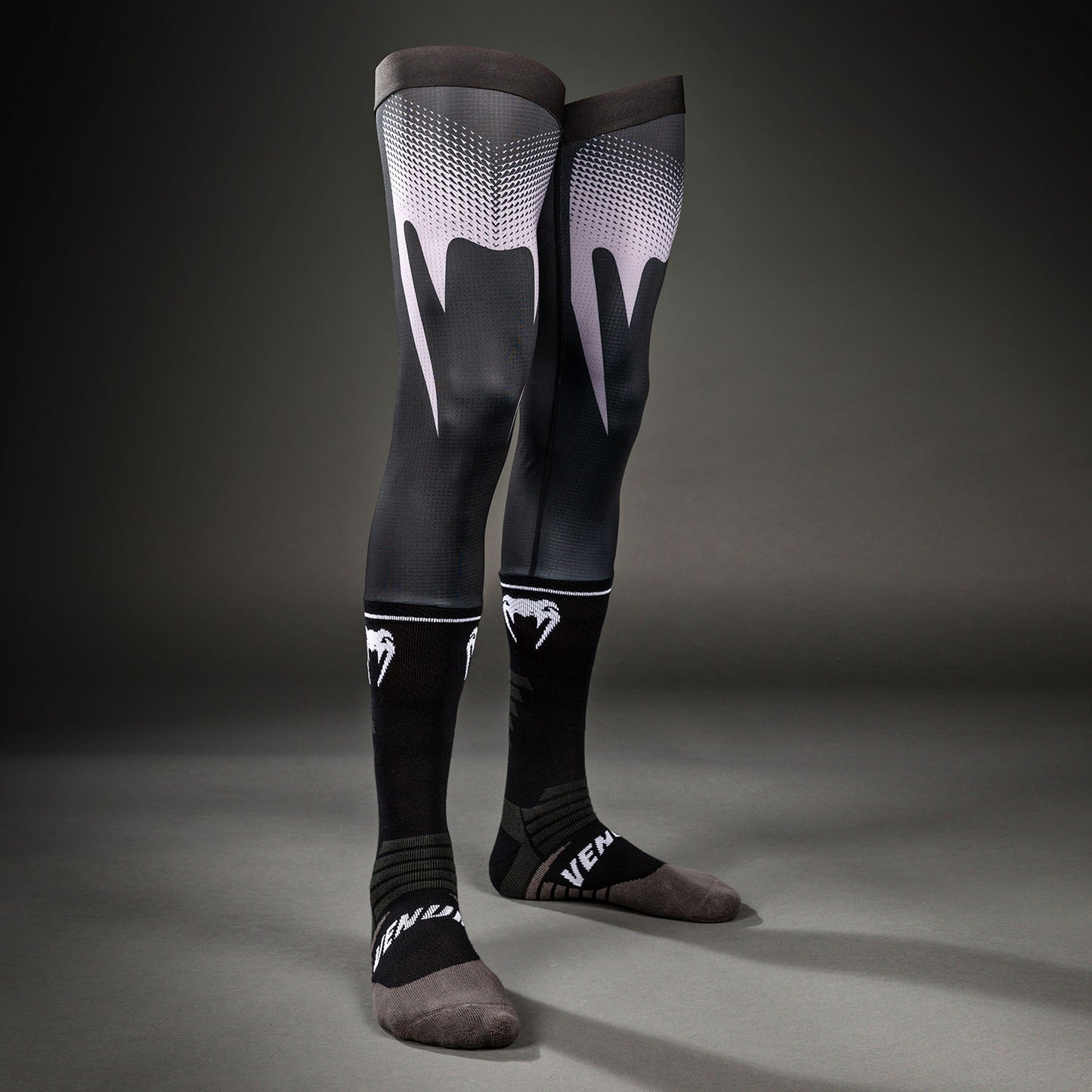 Chaussettes de Motorsports Venum MX Basics - Noir/Blanc