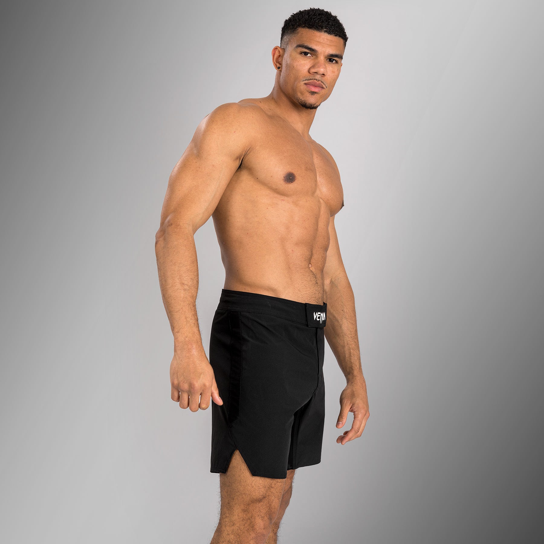 Short de combat pour homme Venum Contender - Noir/Blanc - product-type_Shorts de MMA