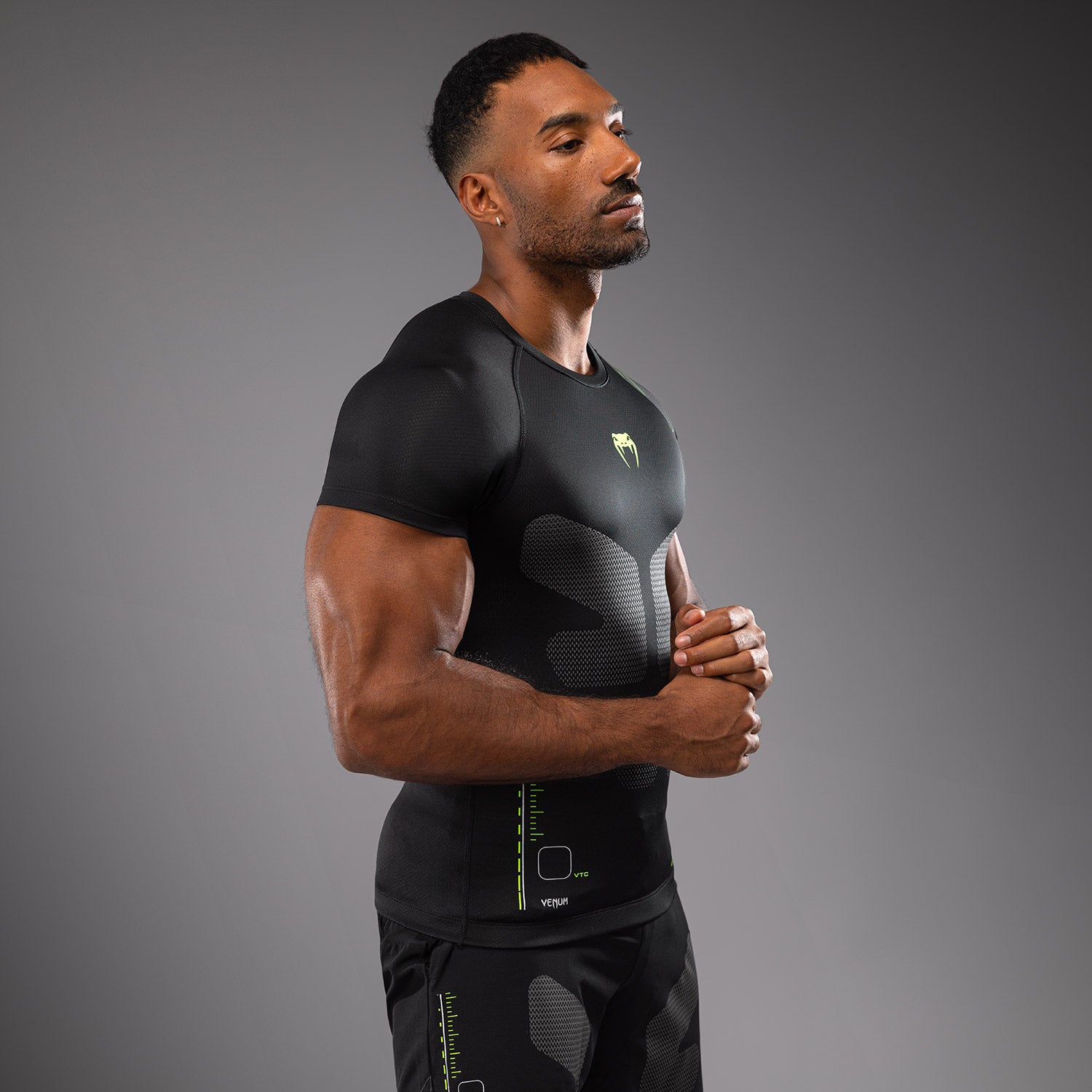 Rashguard Manches Courtes Venum Training Camp 4.0 - Noir/Vert fluo - product-type_T-Shirts de Compression