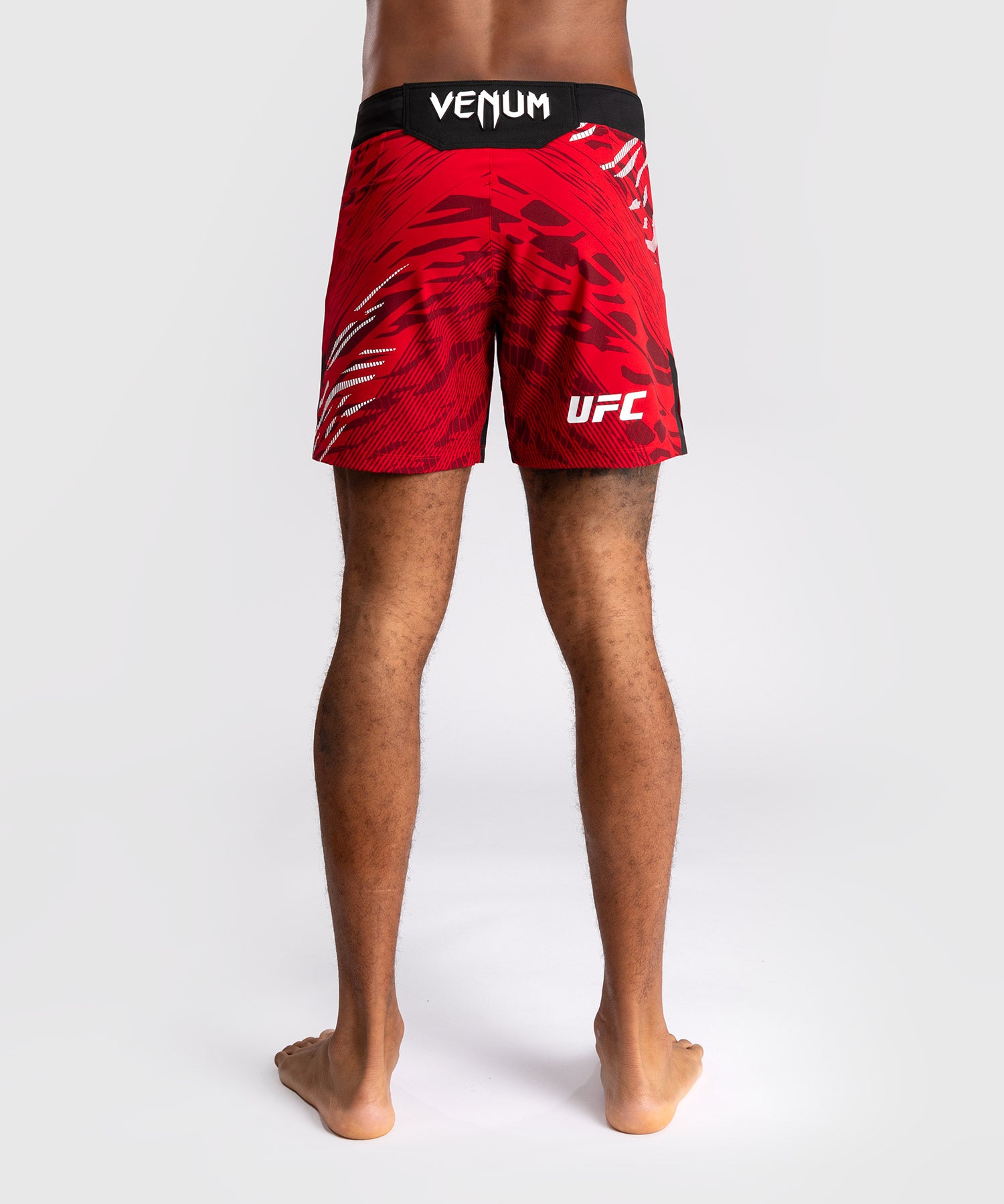Shorts de Combat pour Hommes UFC Fusion by Venum Authentic Fight Night - Coupe Courte - Rouge - product-type_Shorts de MMA