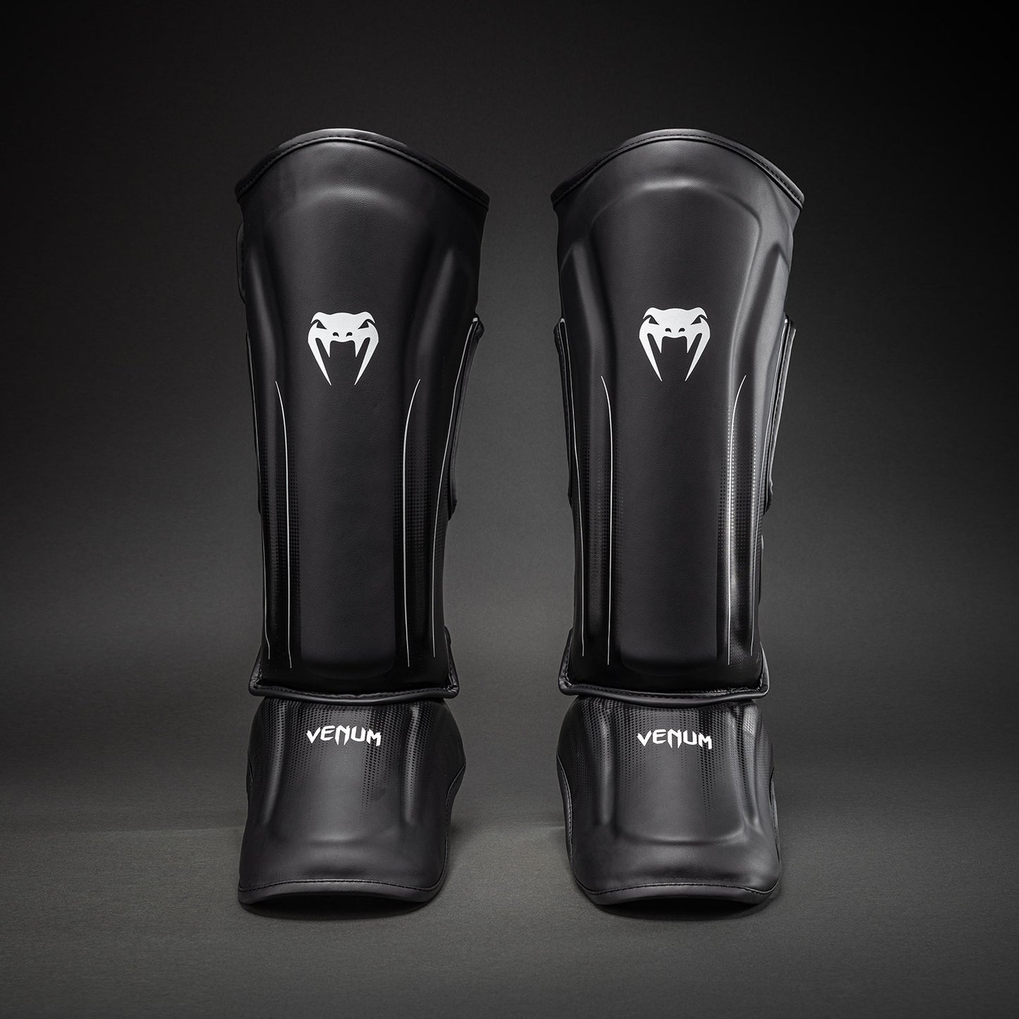 Protège-tibias Venum Stealth – Noir/Blanc - product-type_Protège-tibias