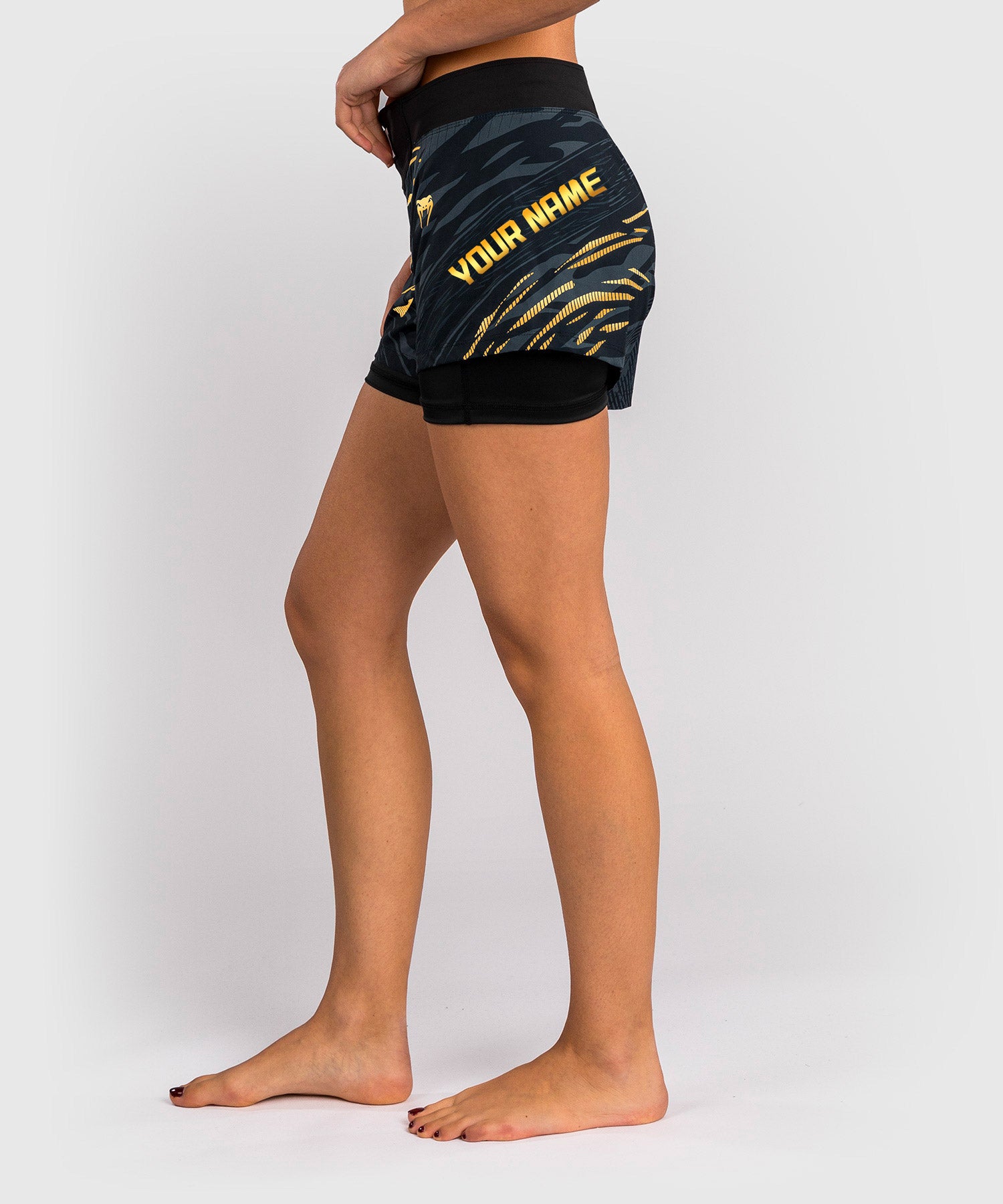 Shorts de Combat pour Femmes UFC Fusion by Venum Personnalisé Authentic Fight Night - Champion - product-type_Shorts de MMA