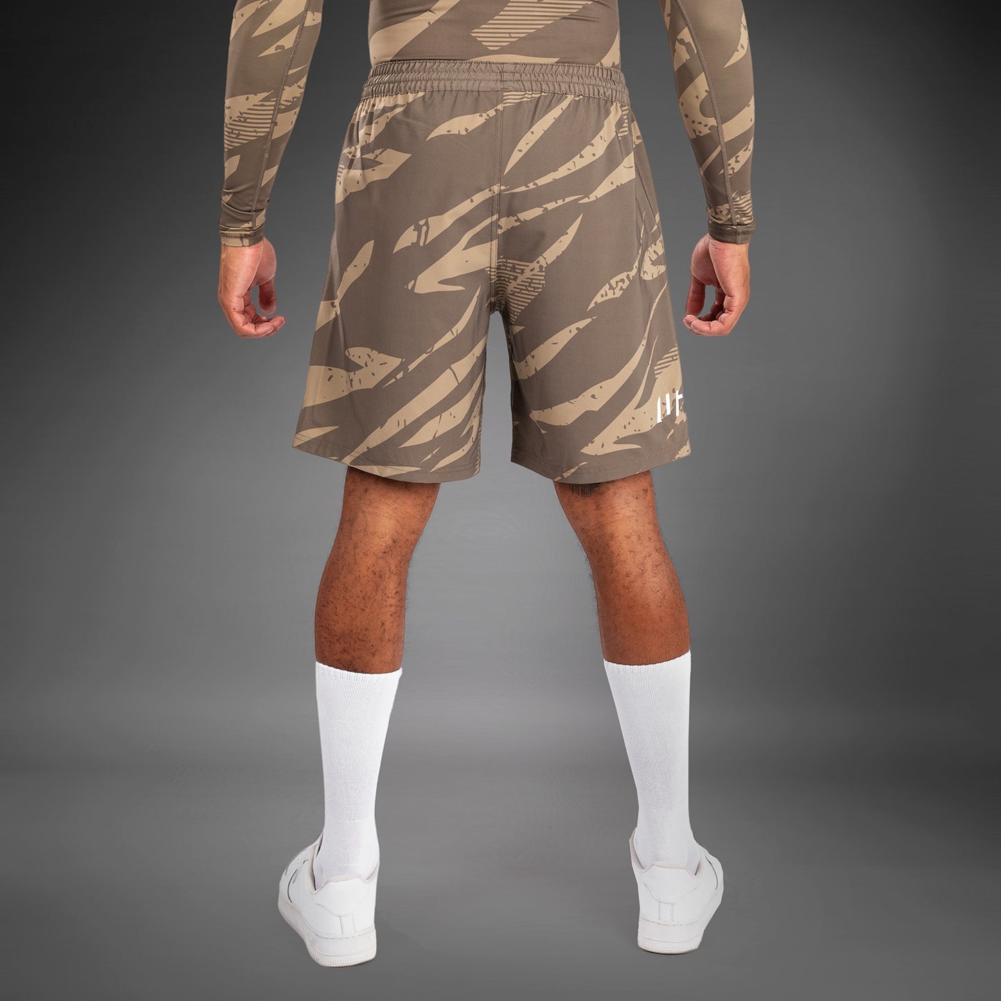 Short de Performance pour Hommes UFC Adrenaline by Venum Fight Week - Desert Camo - product-type_Shorts de training