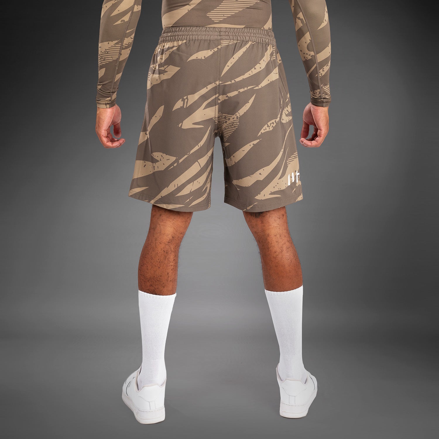 Short de Performance pour Hommes UFC Adrenaline by Venum Fight Week - Desert Camo - product-type_Shorts de training