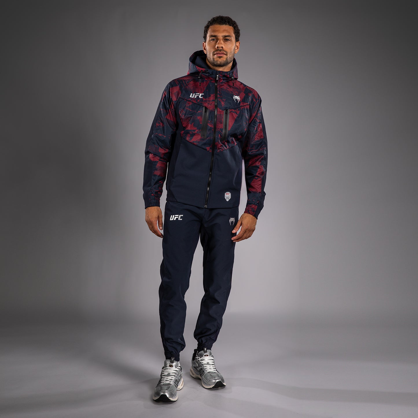 Sweat à capuche zippé Homme UFC Zenith by Venum Authentic Fight Week - Bleu marine/Bordeaux/Argent