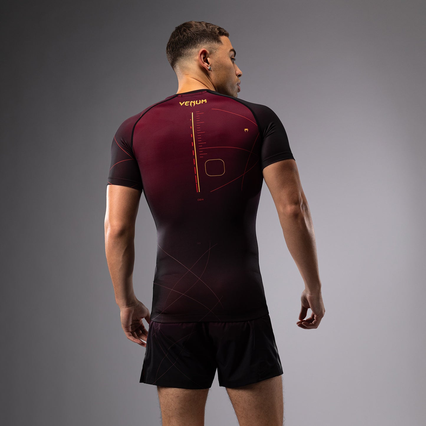 Rashguard Manches Courtes Venum Tactical XT- Noir/Bordeaux/Or - product-type_T-Shirts de Compression