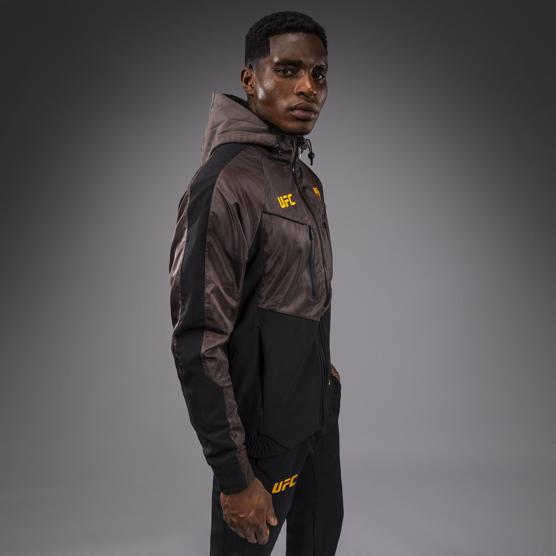 Veste à Capuche Zippé pour Hommes UFC Fusion by Venum Fight Week - Marron Terrestre - product-type_Vestes