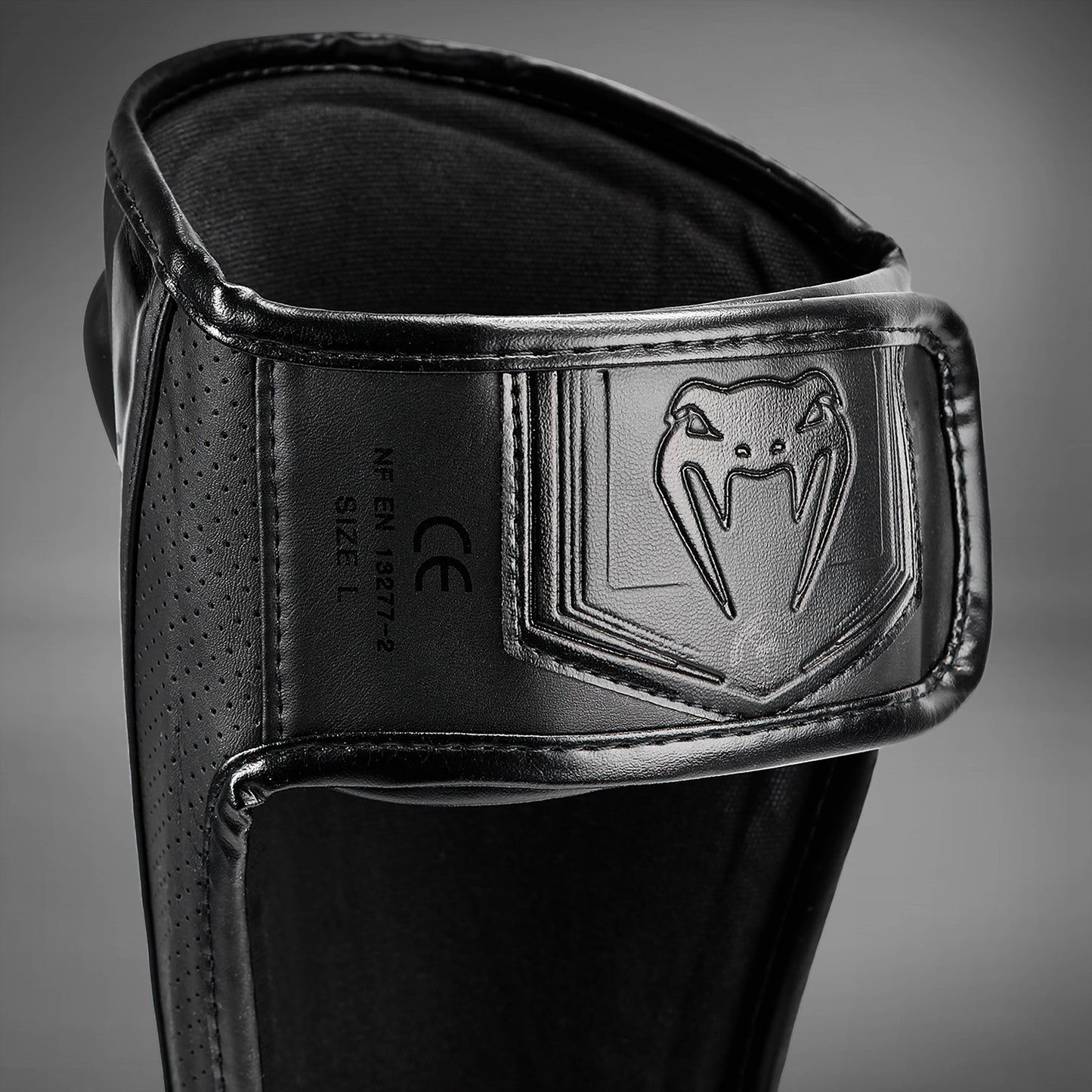 Protège-Tibias Venum Elite Evo - Noir/Noir - product-type_Protège-tibias
