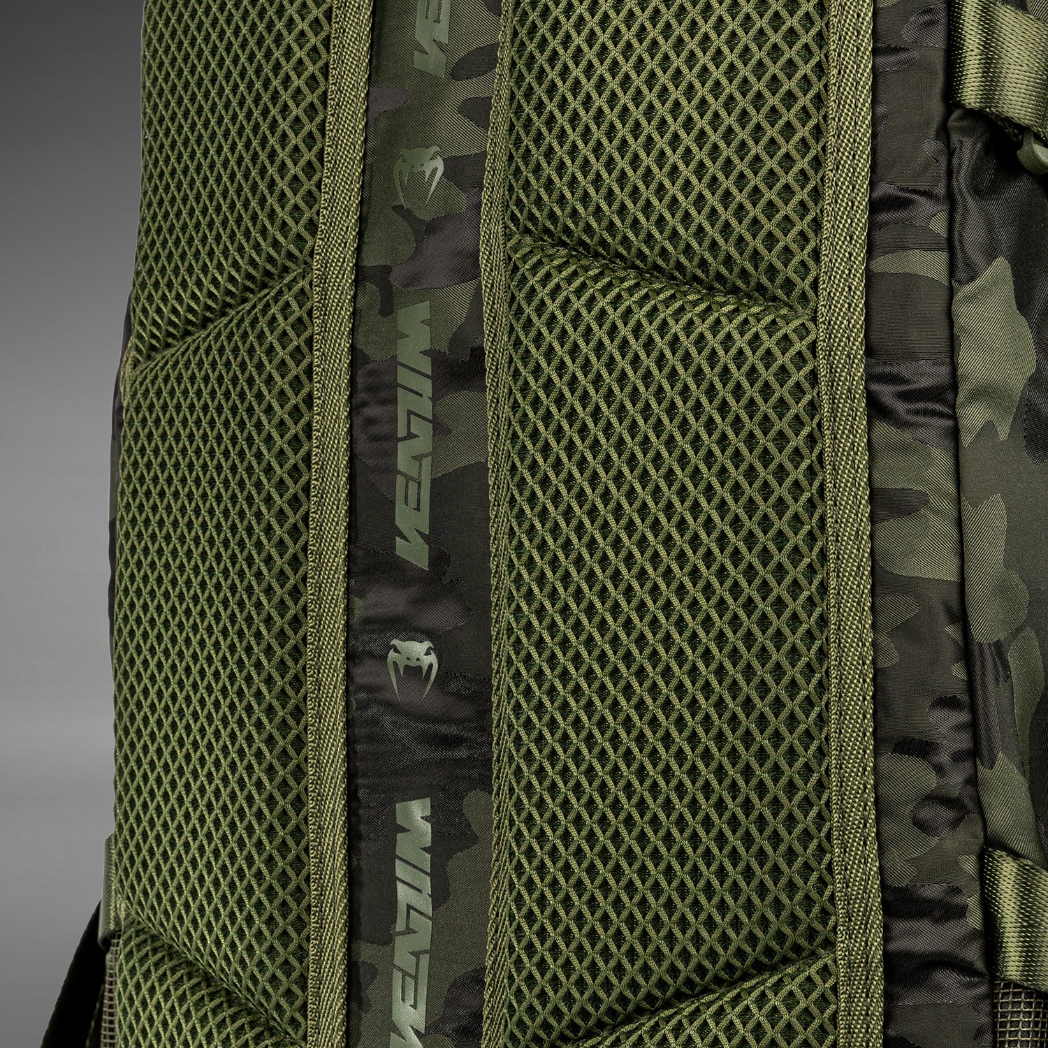 Sac à Dos Venum Challenger Pro (20-25L) – Kaki/Camo - product-type_Sacs de sport