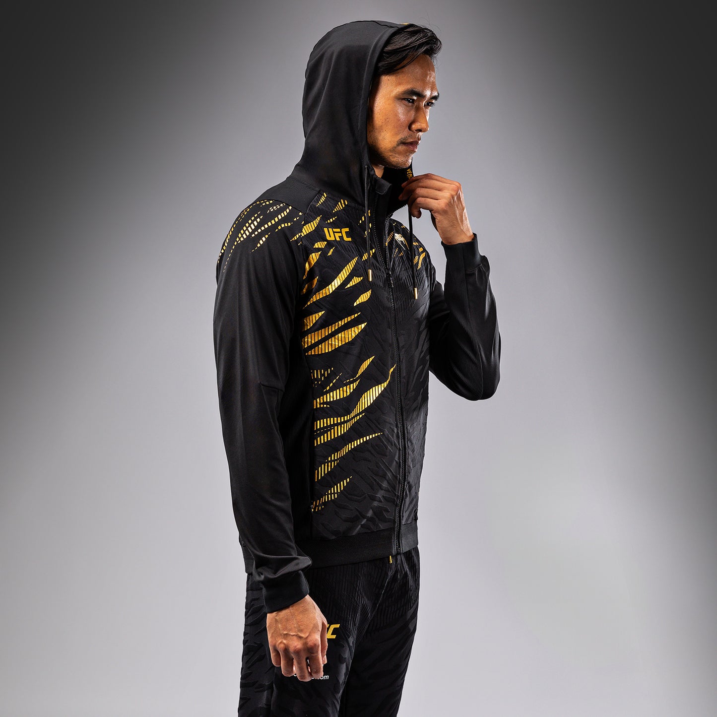 Veste à Capuche pour Hommes UFC Fusion by Venum Authentic Fight Night - Champion - product-type_Vestes