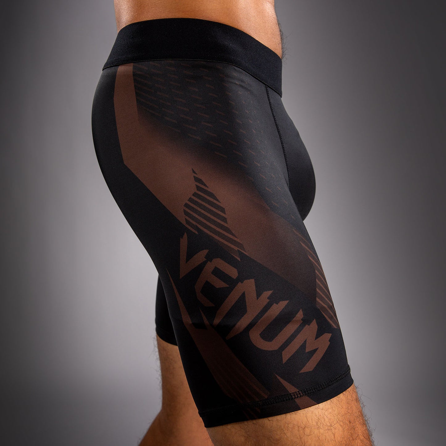 Short de Compression Venum No-Gi 6.0 - Noir/Marron