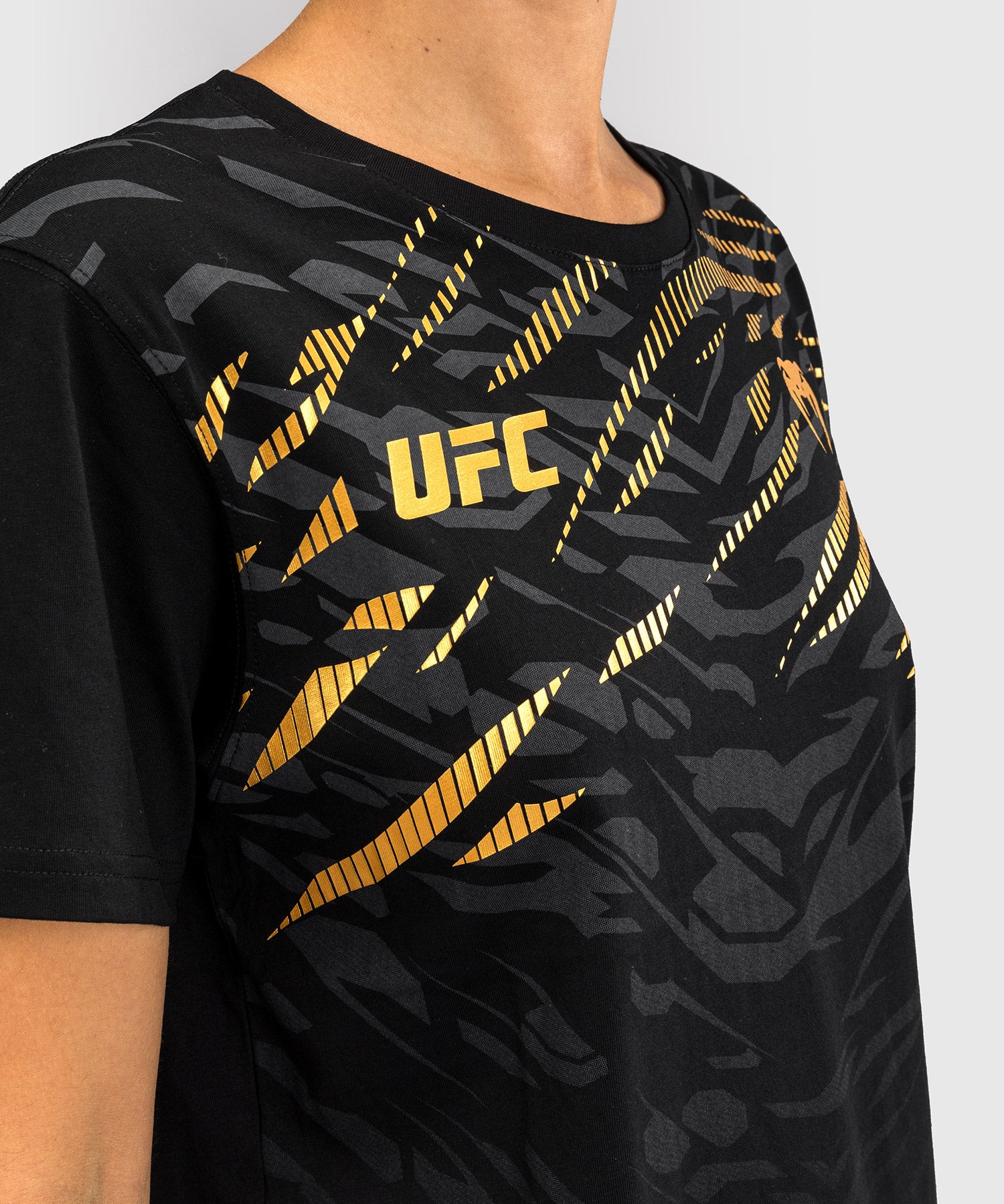 T-shirt à Manches Courtes pour Femmes UFC Fusion by Venum Replica - Champion - product-type_T-Shirts