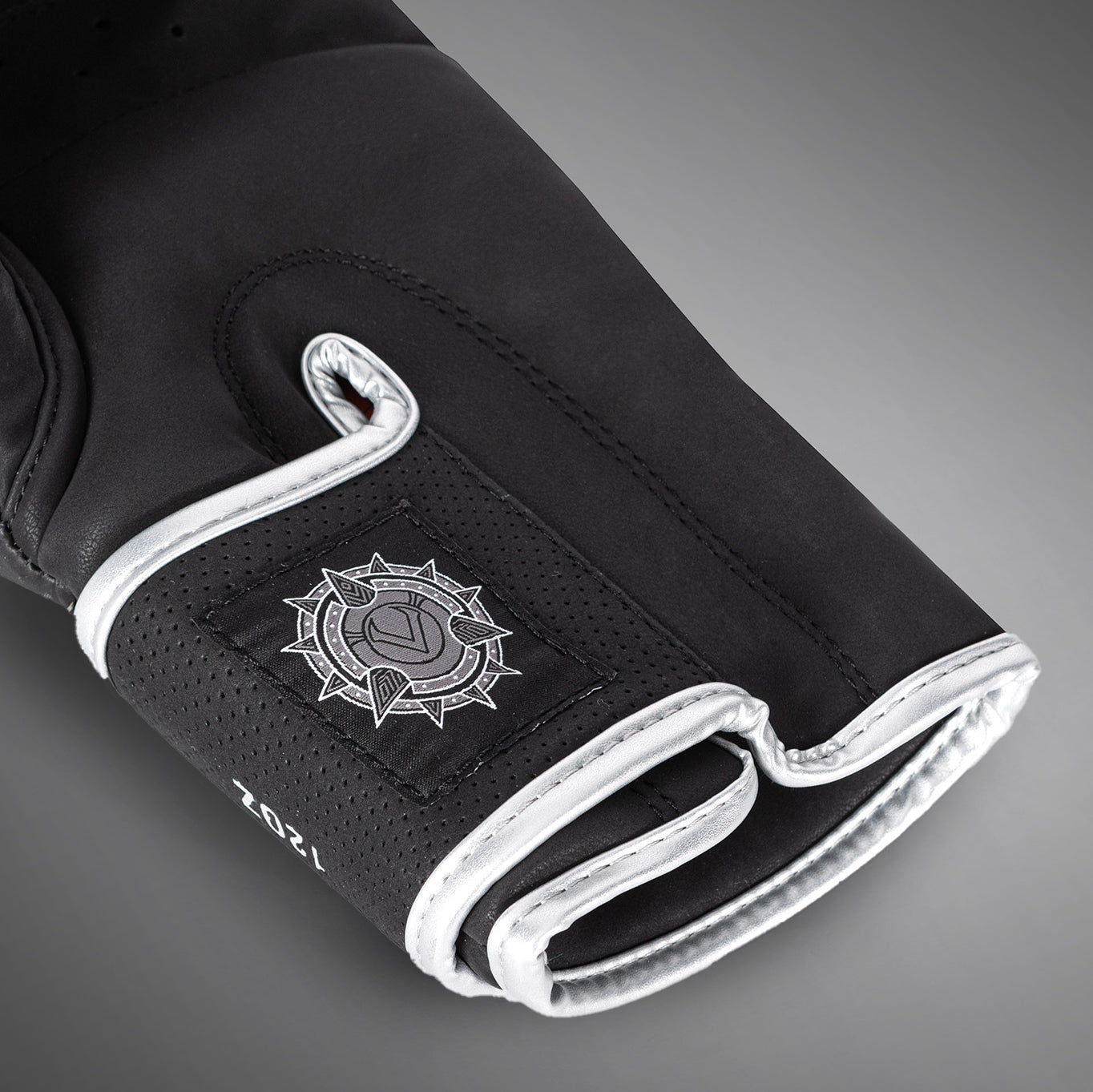 Gants de Boxe Venum Gladiator 5.0 - Noir/Argent - product-type_Gants de boxe