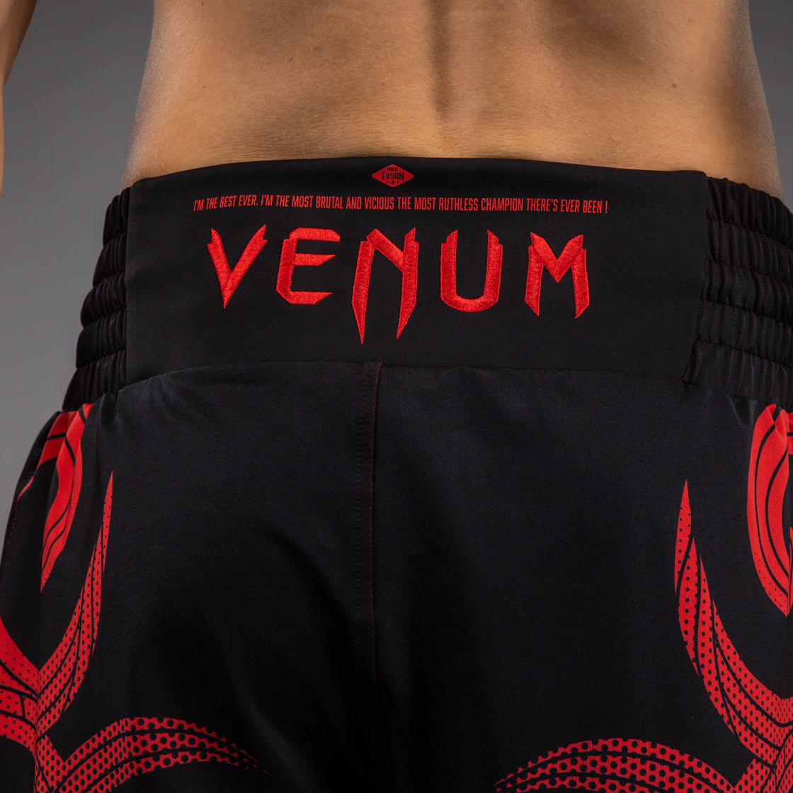 Short de Boxe Venum x Mike Tyson Tiger - Noir Profond/Rouge Intense