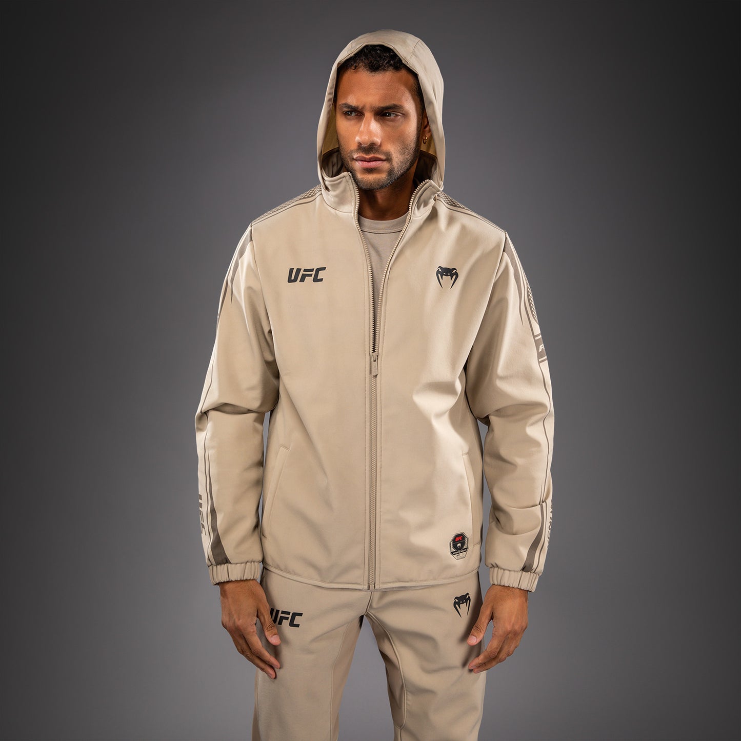 Sweat à Capuche Zippé pour Homme Venum UFC Unity by Venum Authentic Fight Week - Sable