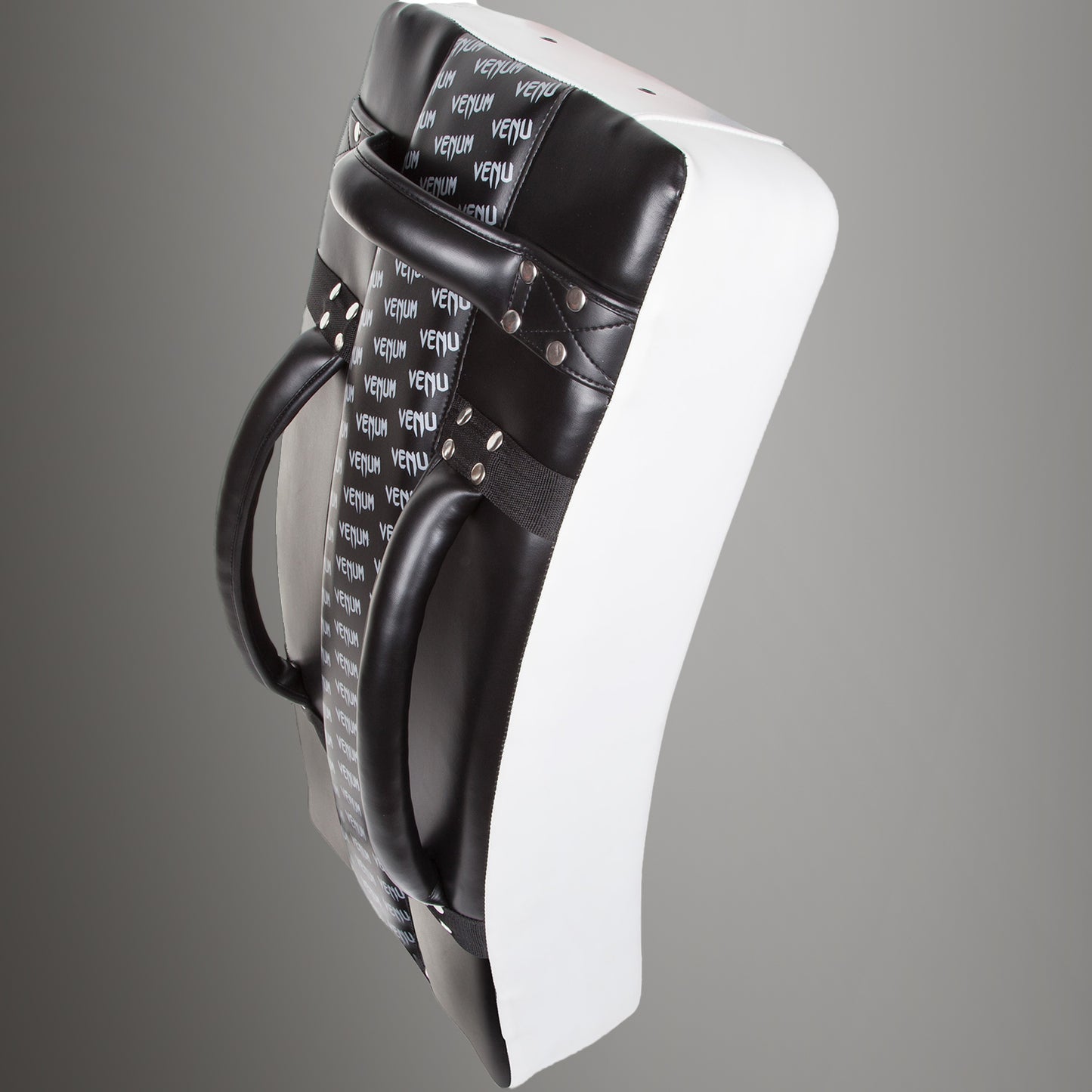 Bouclier de frappe Venum Absolute - Noir/Blanc - product-type_Boucliers de frappe