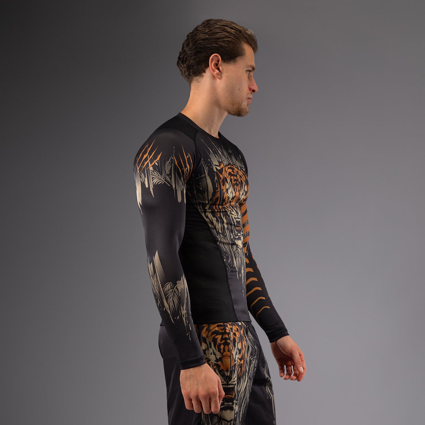 Rashguard à Manches Longues Venum Tiger pour Hommes - Noir/Orange Néon - product-type_T-Shirts de Compression