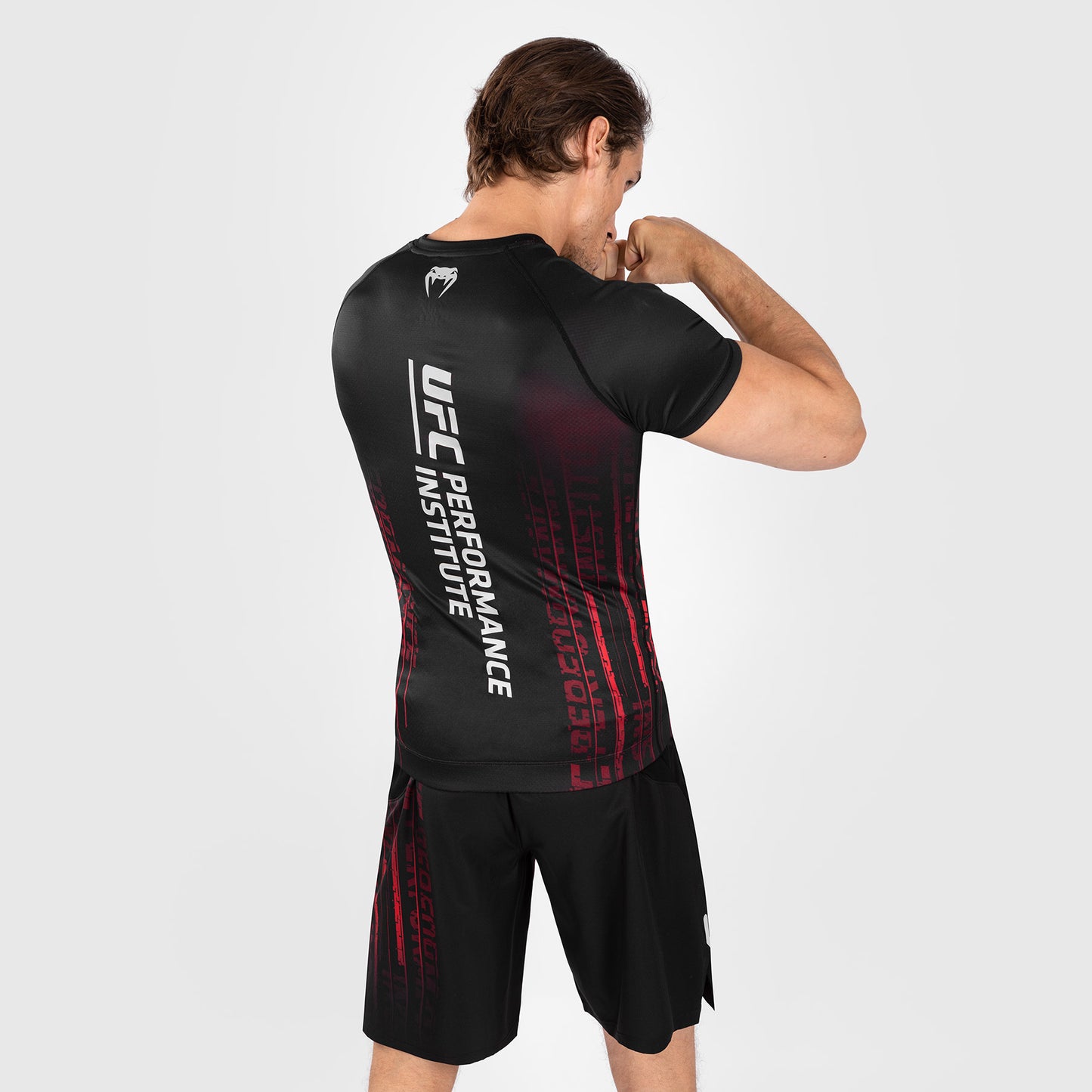 Rashguard à manches courtes pour hommes UFC Venum Performance Institute 2.0 - Noir/Rouge - product-type_T-Shirts de Compression
