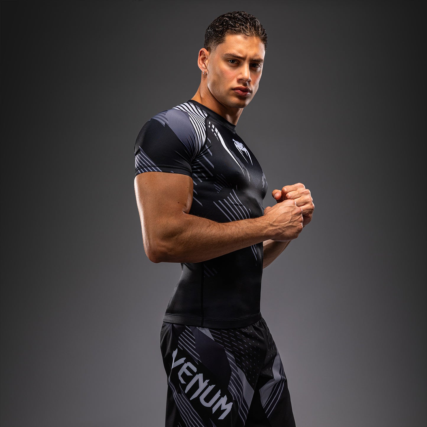 Rashguard à Manches Courtes Venum No-Gi 6.0 - Noir/Blanc