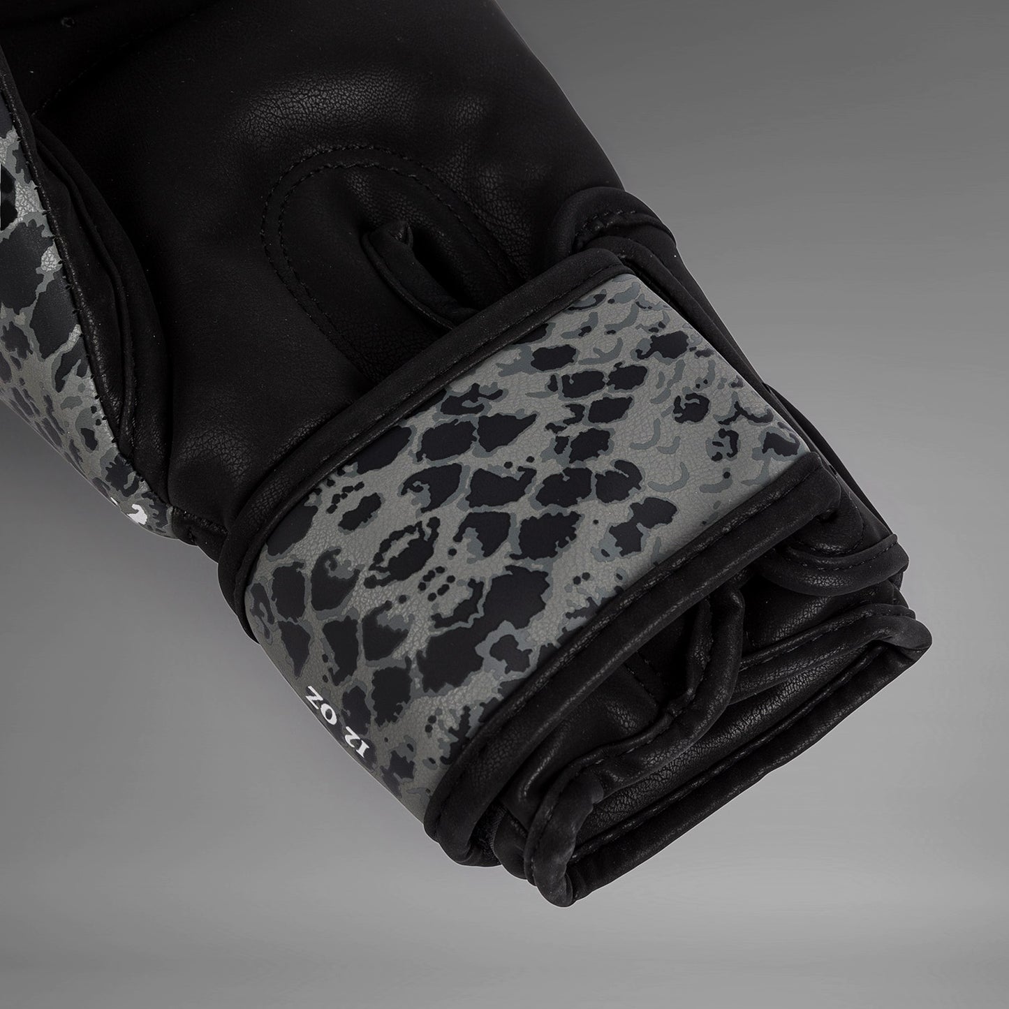 Gants de boxe Venum Amazonia - Gris foncé - product-type_Gants de boxe