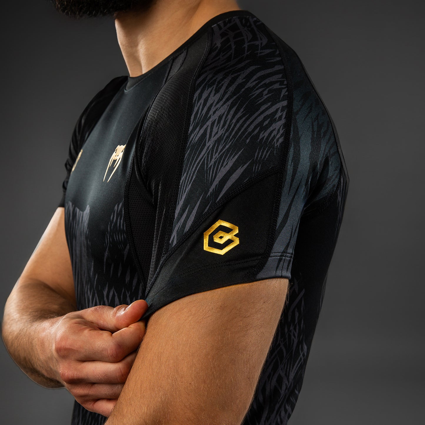 Rashguard à manches courtes Venum x Chimaev - Noir/Gris - product-type_T-Shirts de Compression