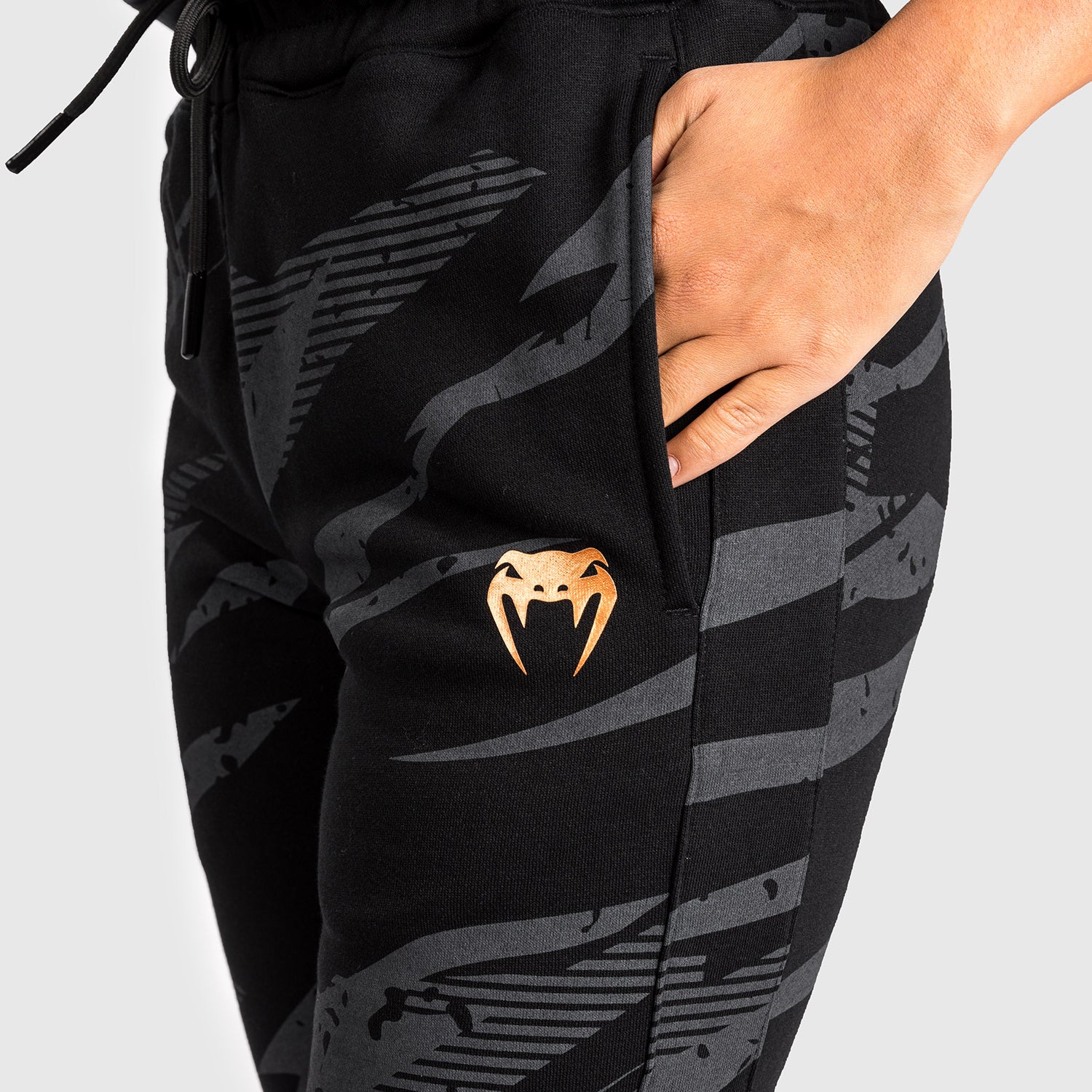 Pantalon en Coton pour Femmes UFC Adrenaline by Venum Fight Week - Urban Camo - product-type_Pantalons de jogging