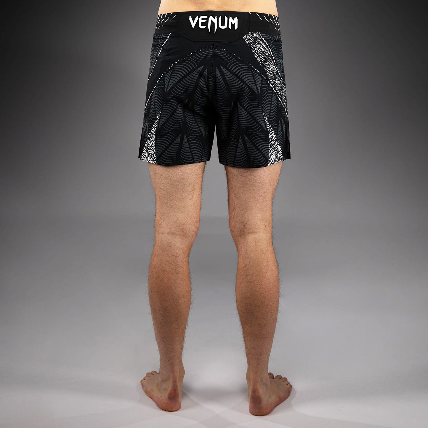 Short de combat coupe courte Homme Personnalisé UFC Zenith by Venum Authentic Fight Night - Noir - product-type_Shorts de MMA