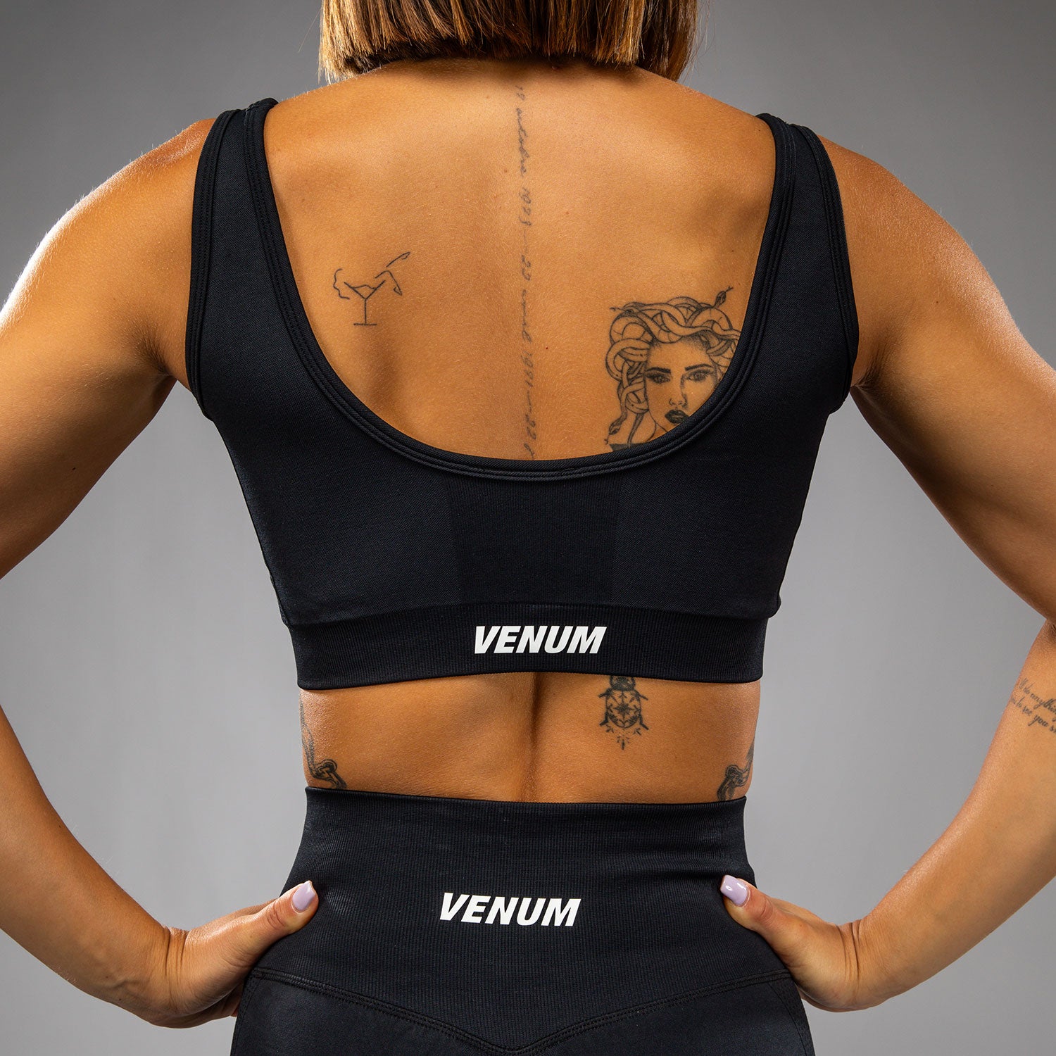 Brassière de Sport Longue Venum Sculpt – Noir/Blanc - product-type_Brassières de sport
