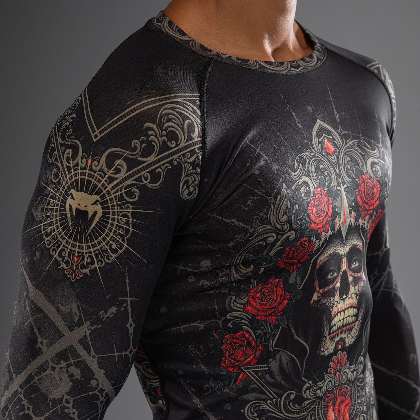 Rashguard à Manches Longues pour Hommes Venum Santa Muerte 5.0 - Noir Profond/Or - product-type_T-Shirts de Compression